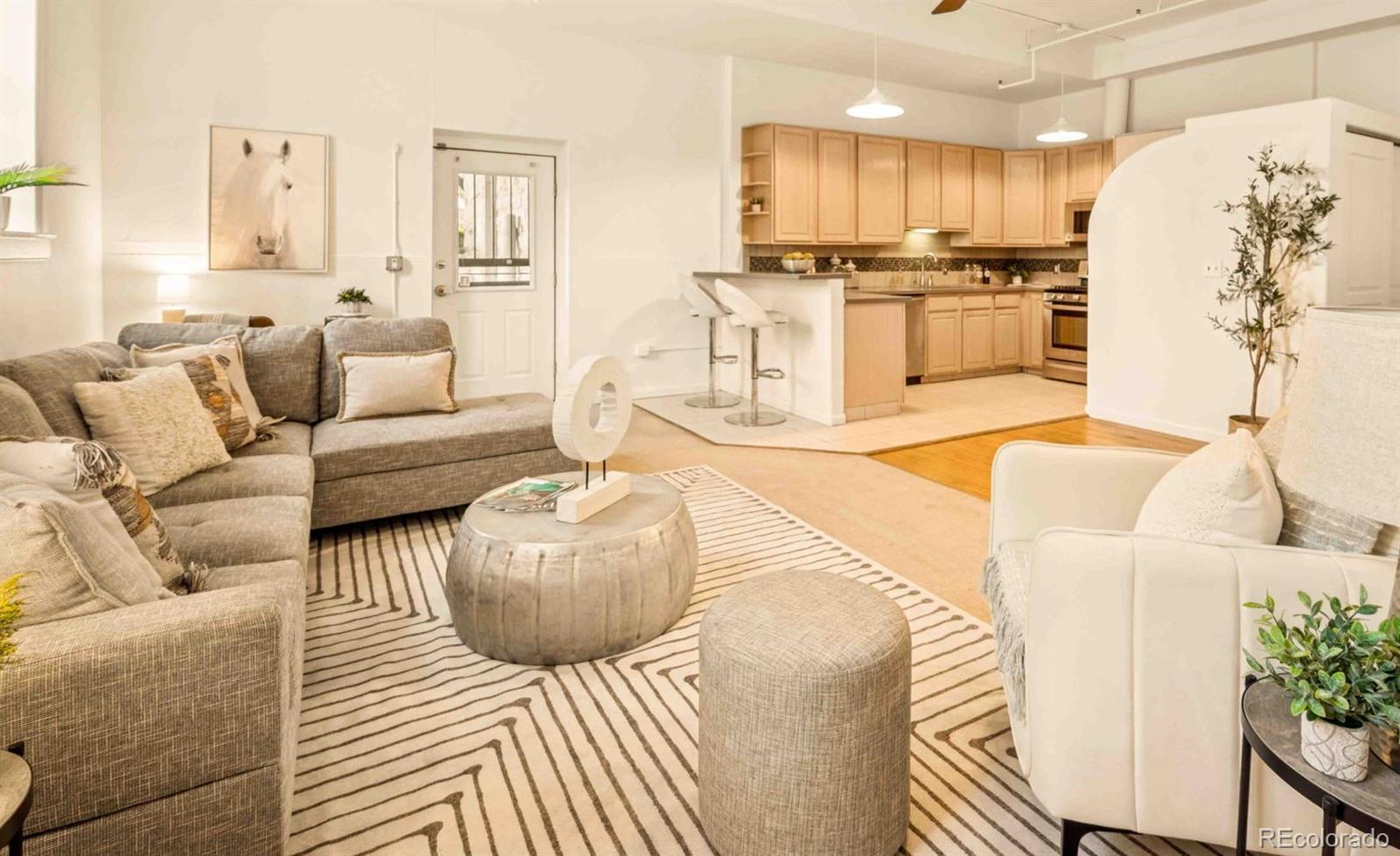 MLS Image #11 for 1140  columbine street 106,denver, Colorado