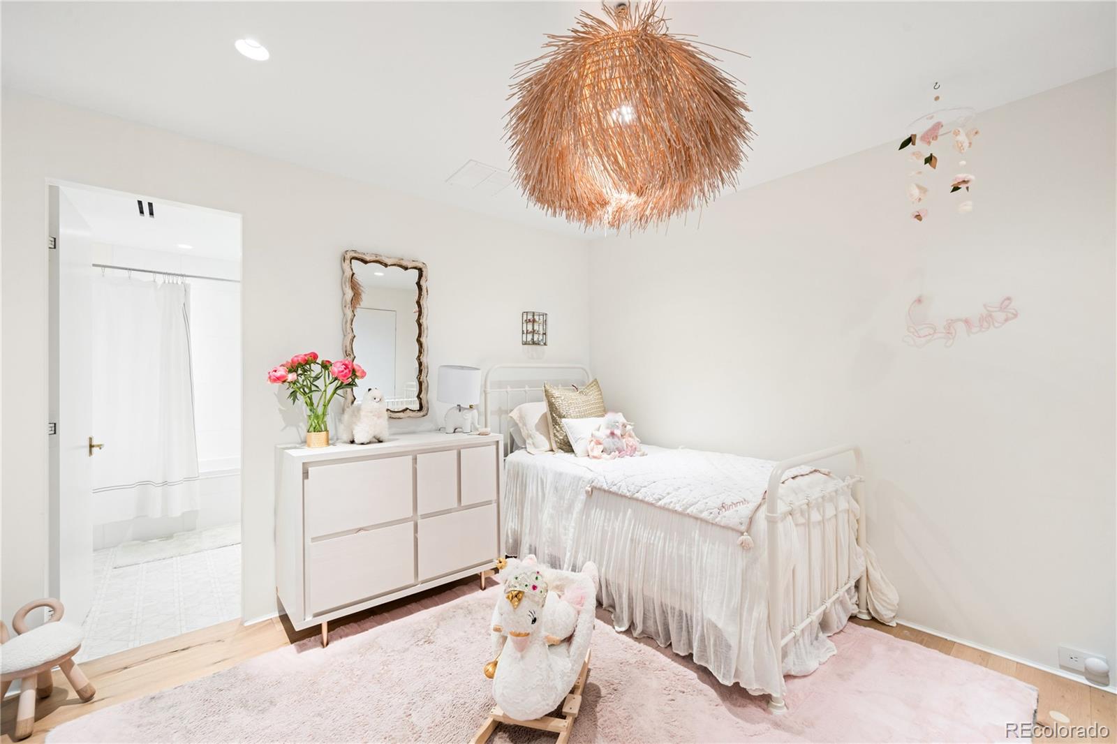 MLS Image #35 for 181  race street,denver, Colorado