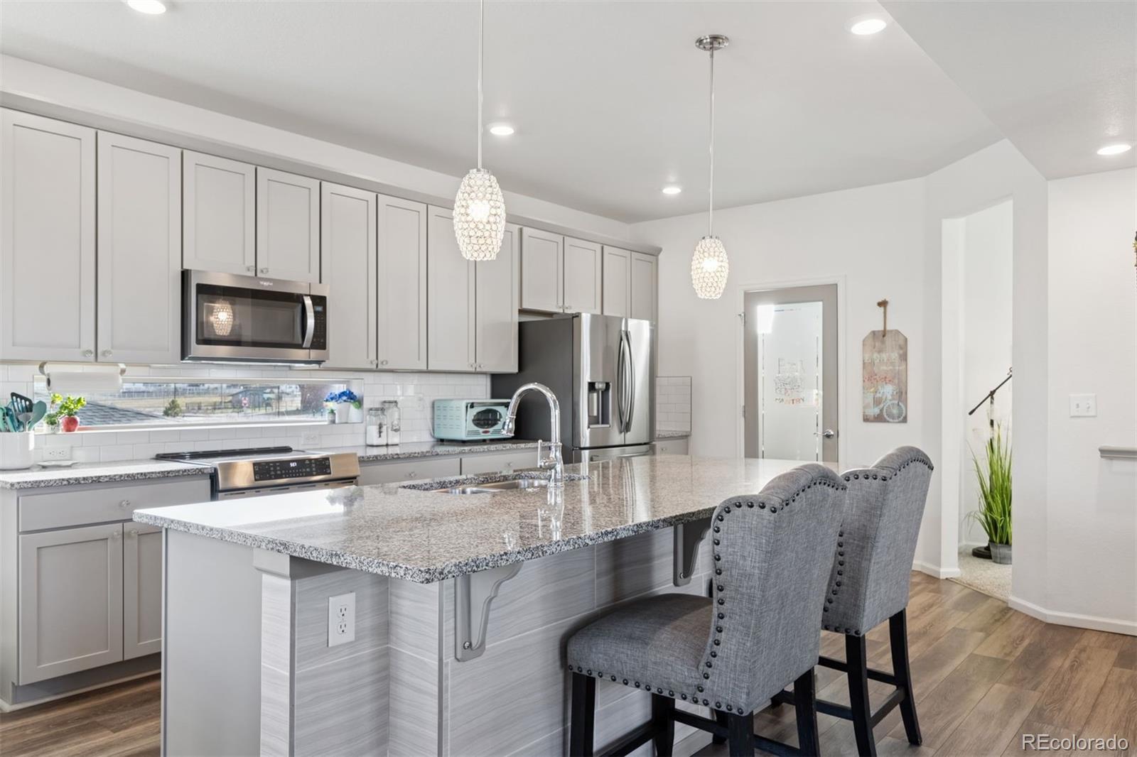 MLS Image #4 for 3585  barkwood drive,johnstown, Colorado