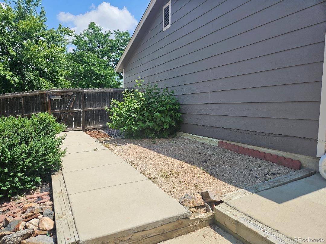 MLS Image #29 for 2707 s richfield street,aurora, Colorado