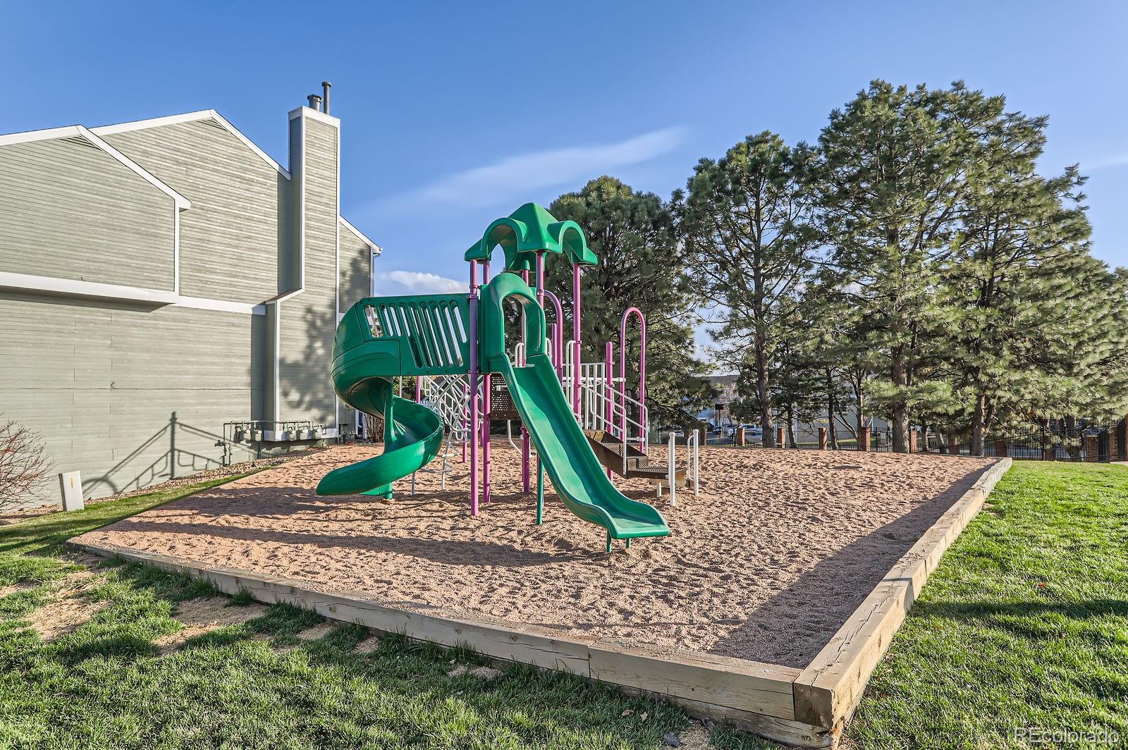 MLS Image #41 for 8199  welby road,denver, Colorado