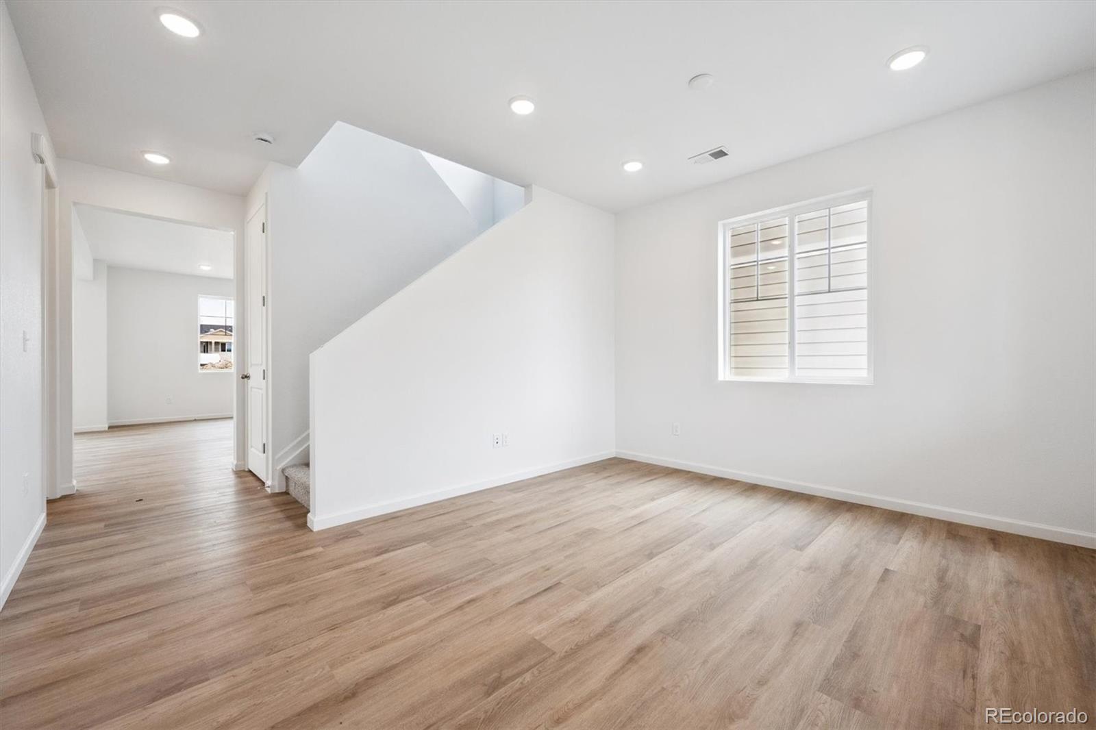 MLS Image #2 for 24737 e 40th avenue,aurora, Colorado