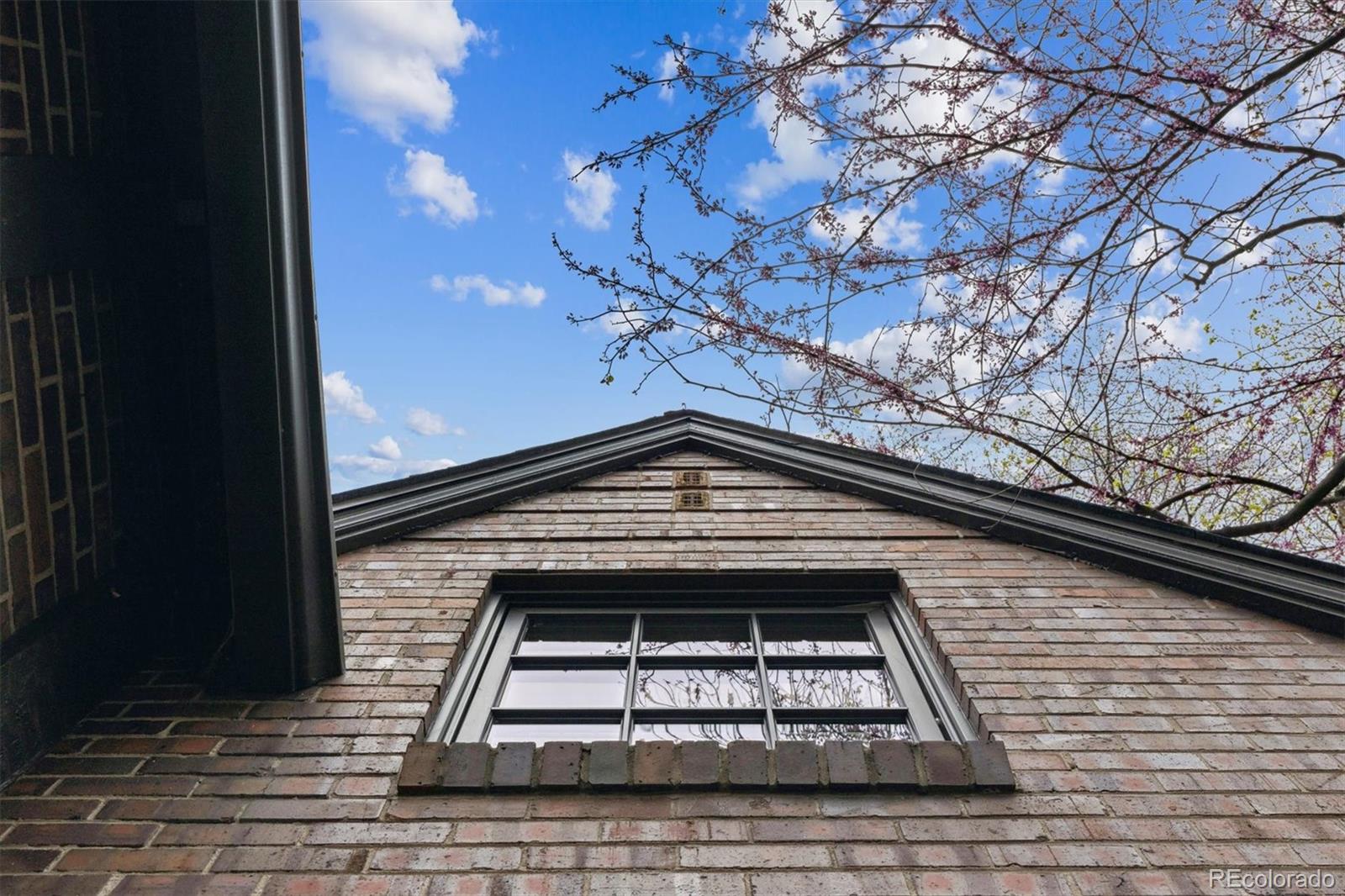 MLS Image #2 for 10  cherry street,denver, Colorado