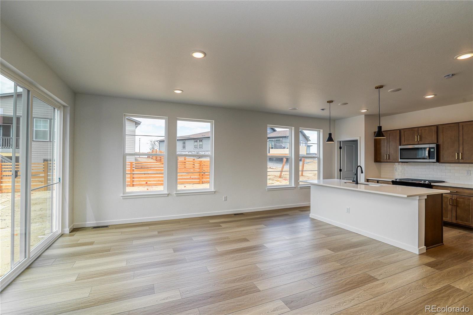 MLS Image #8 for 23909 e 41st avenue,aurora, Colorado