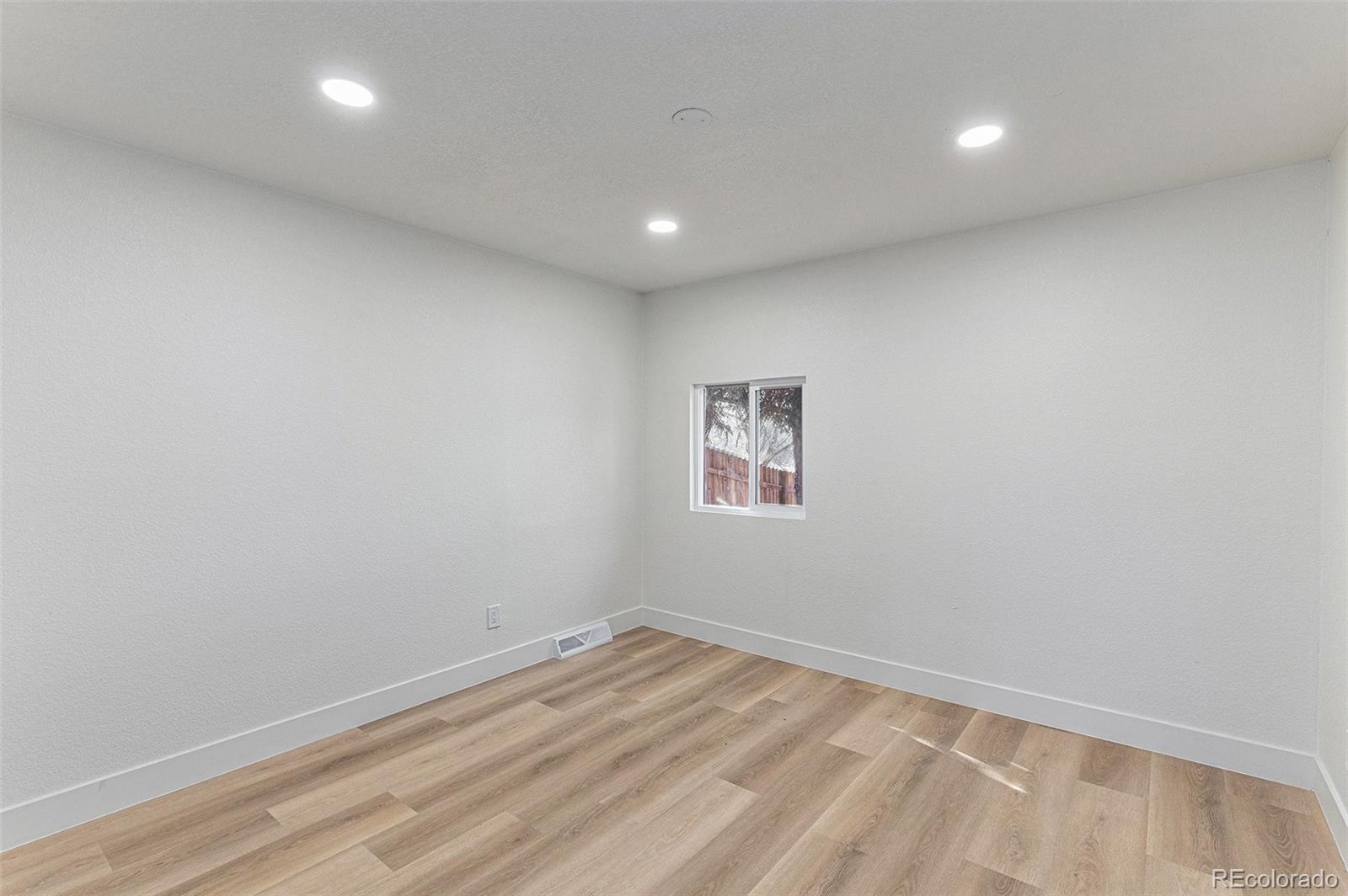 MLS Image #15 for 3800 w eisenhower boulevard,loveland, Colorado