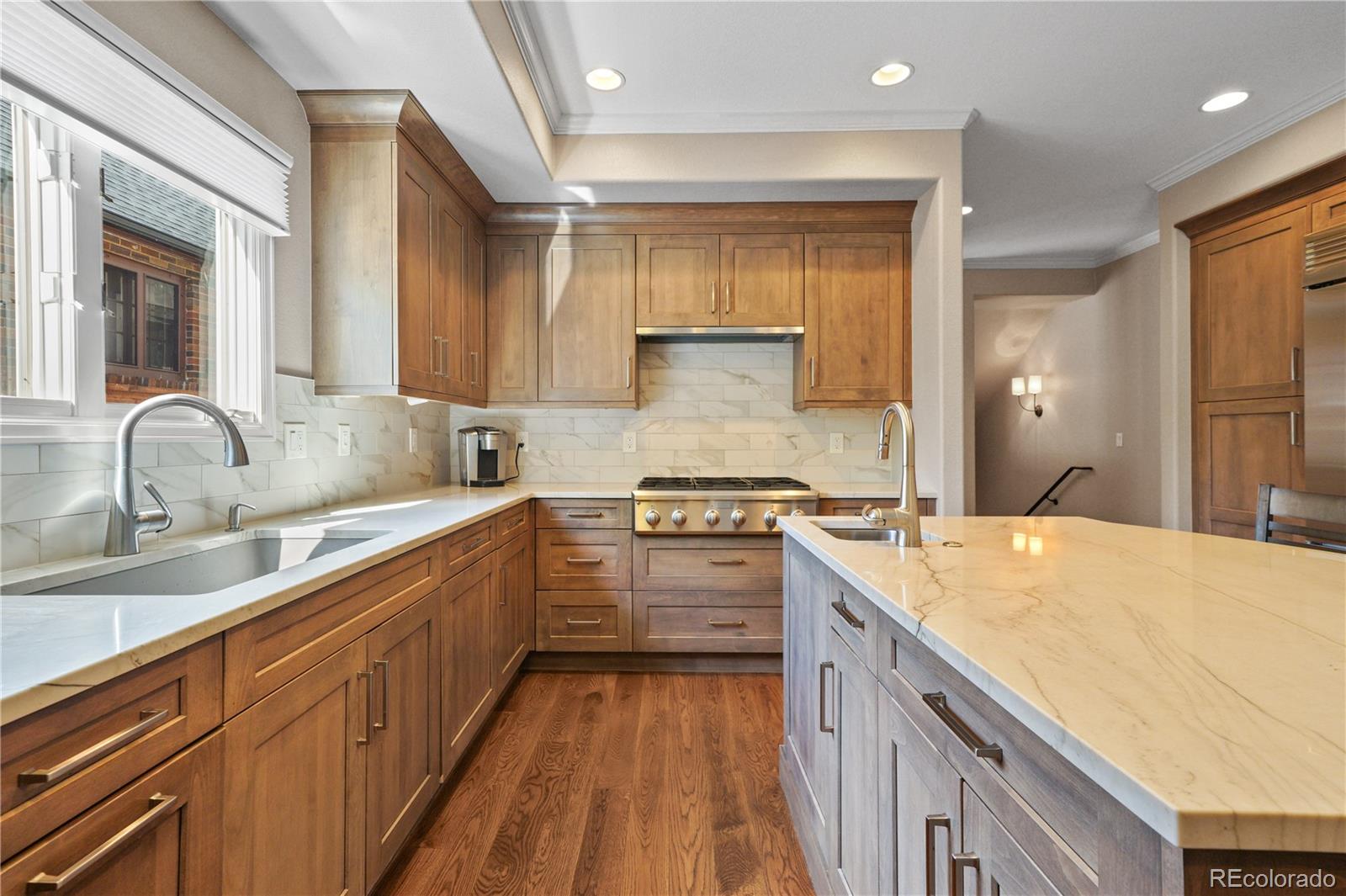 MLS Image #15 for 520  jackson street,denver, Colorado