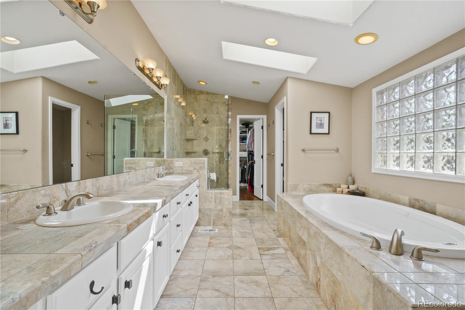 MLS Image #25 for 520  jackson street,denver, Colorado