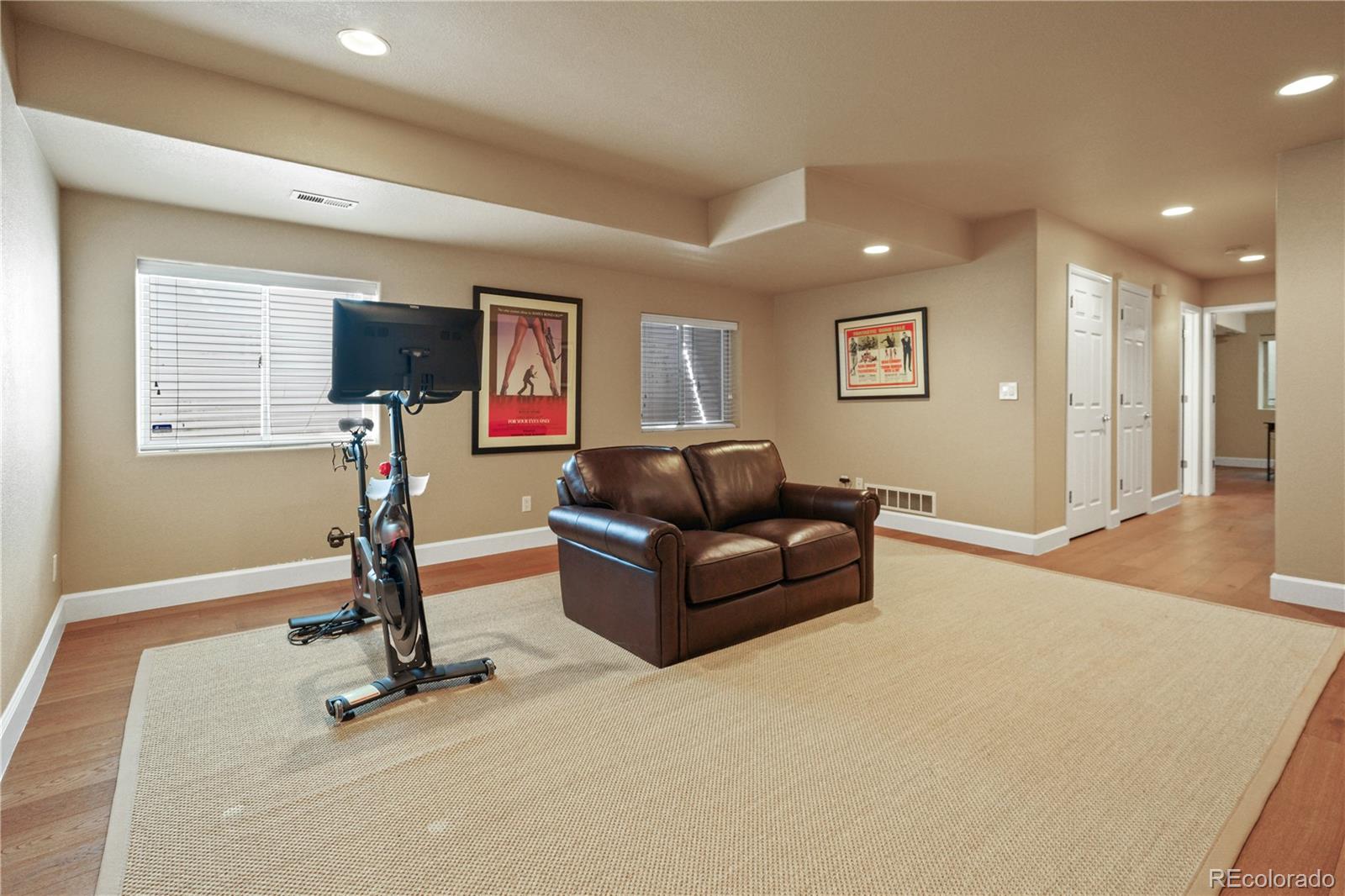 MLS Image #34 for 520  jackson street,denver, Colorado