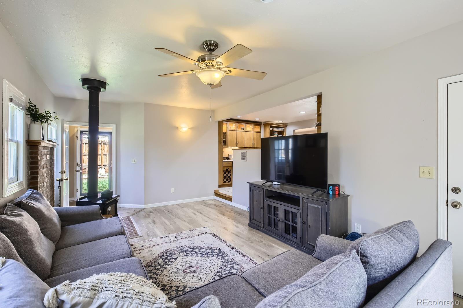 MLS Image #11 for 1065  6th street,berthoud, Colorado