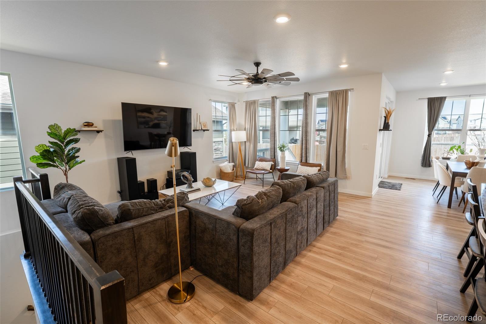 MLS Image #7 for 1056 s elk way,aurora, Colorado