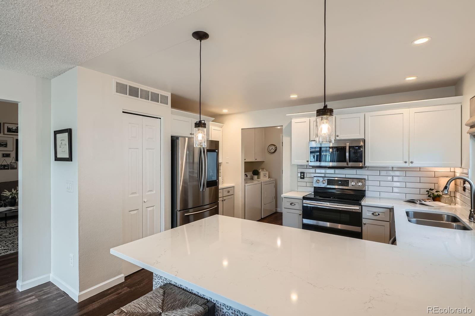 MLS Image #11 for 5648 s youngfield way,littleton, Colorado