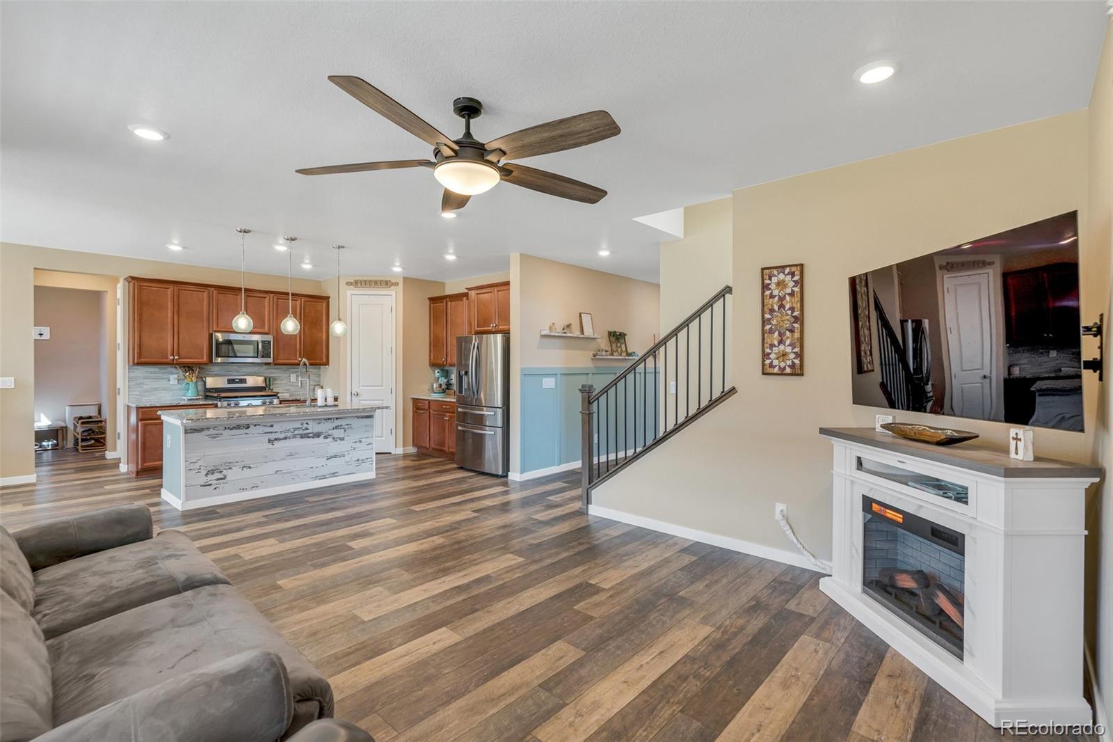MLS Image #14 for 892  high point trail,elizabeth, Colorado