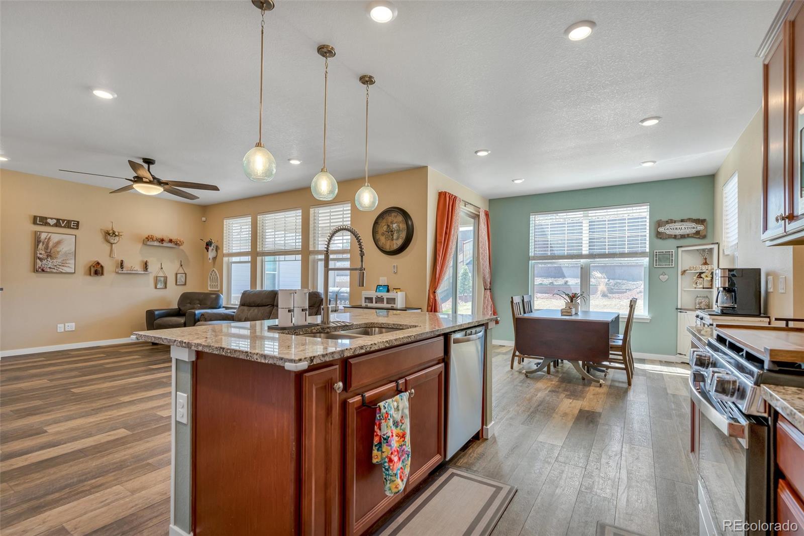 MLS Image #4 for 892  high point trail,elizabeth, Colorado