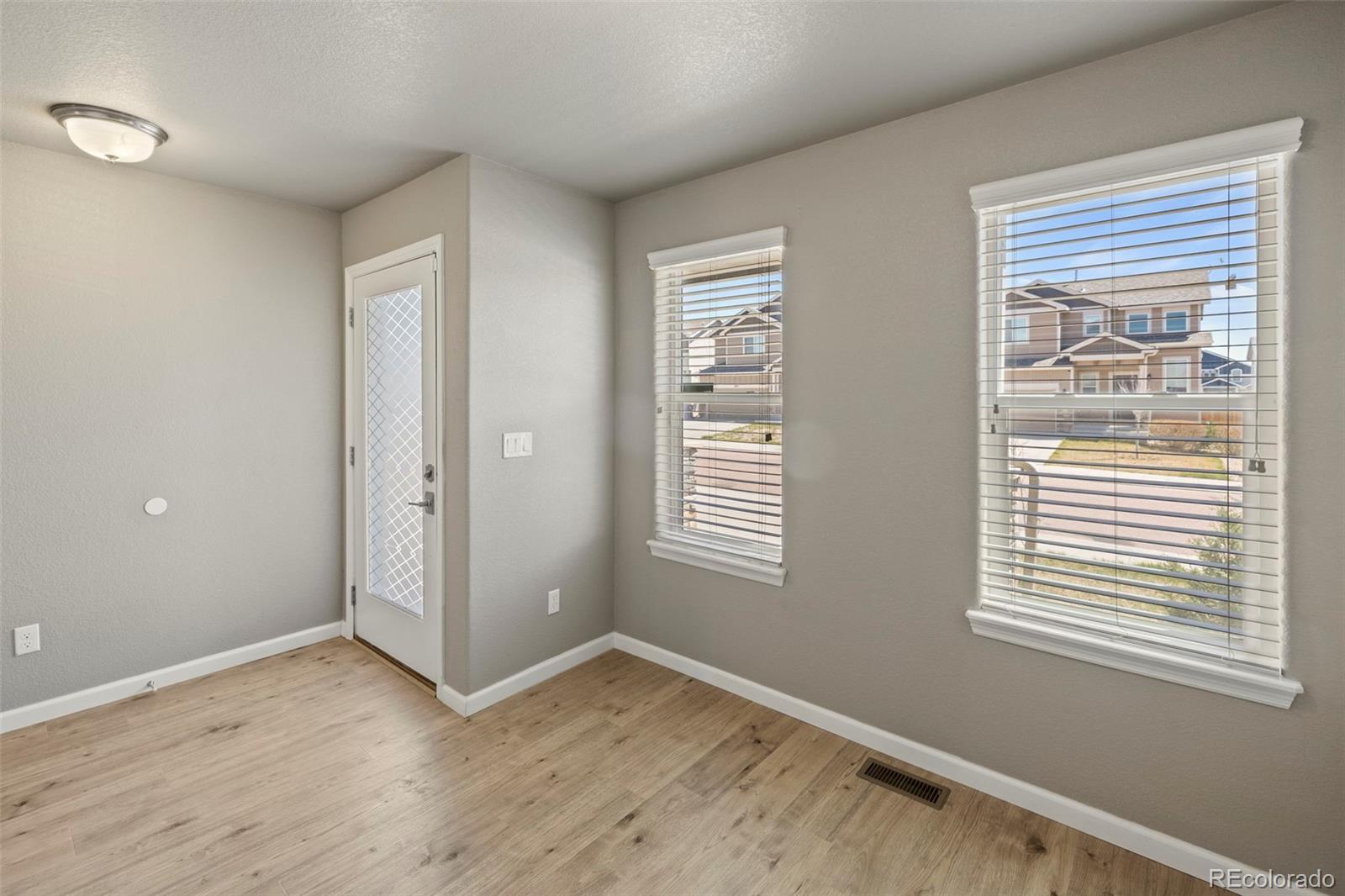MLS Image #6 for 6154  fiddle way,colorado springs, Colorado