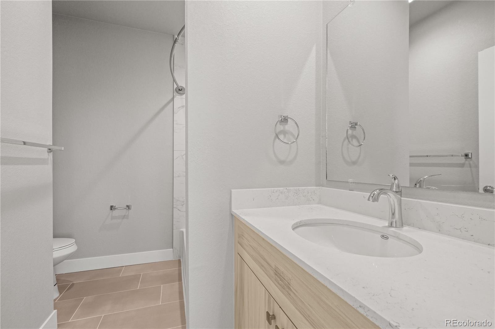 MLS Image #19 for 4737 e iliff avenue,denver, Colorado