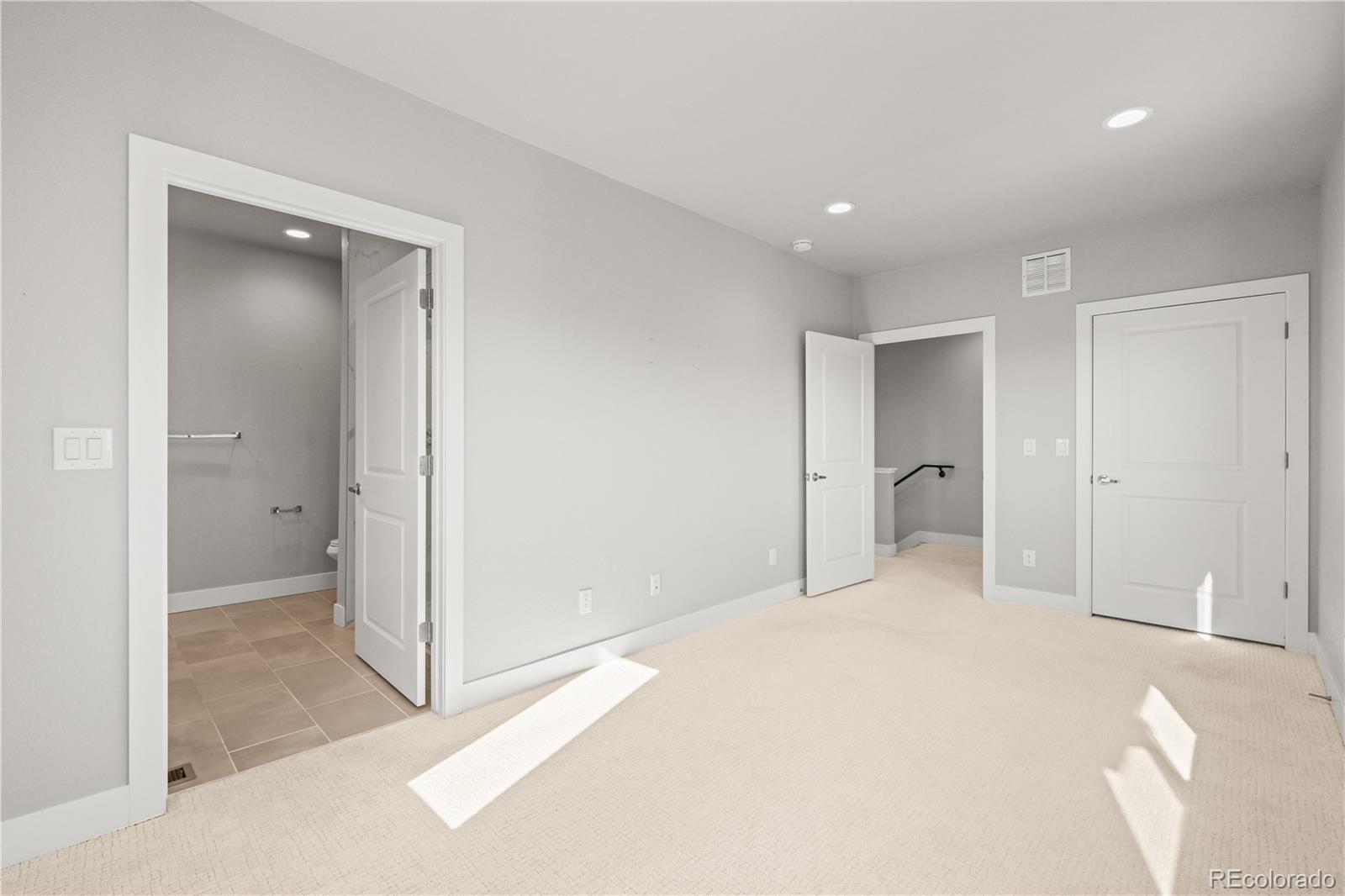 MLS Image #27 for 4737 e iliff avenue,denver, Colorado