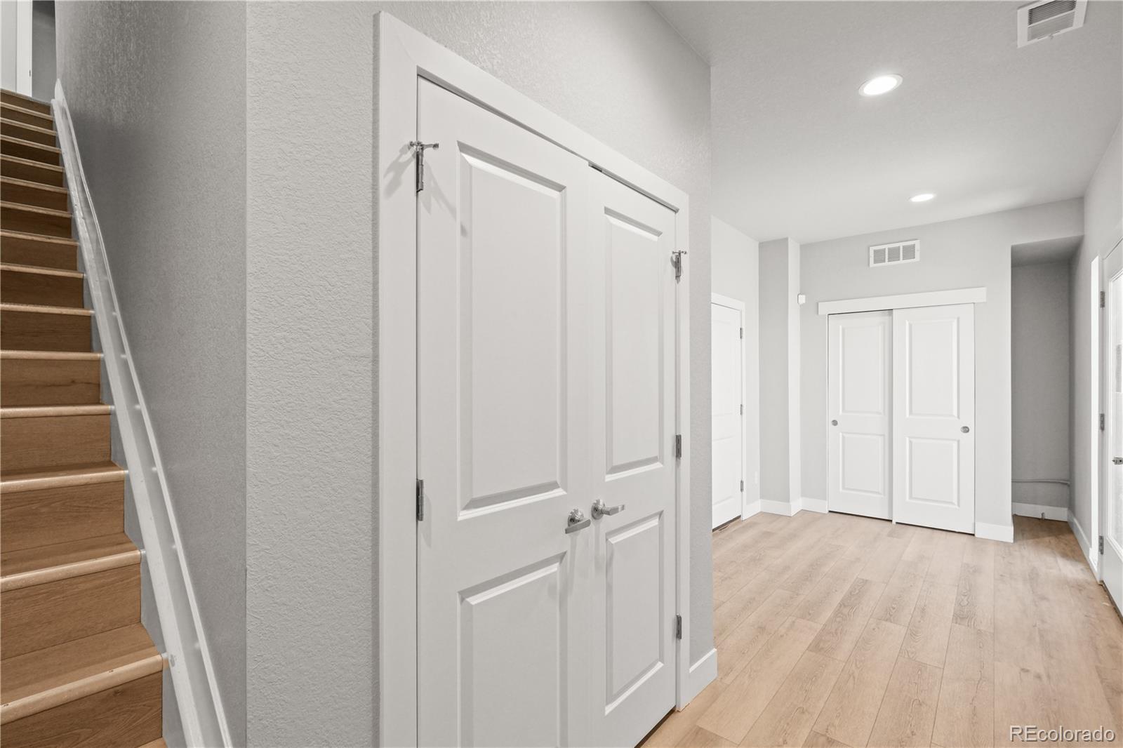 MLS Image #3 for 4737 e iliff avenue,denver, Colorado