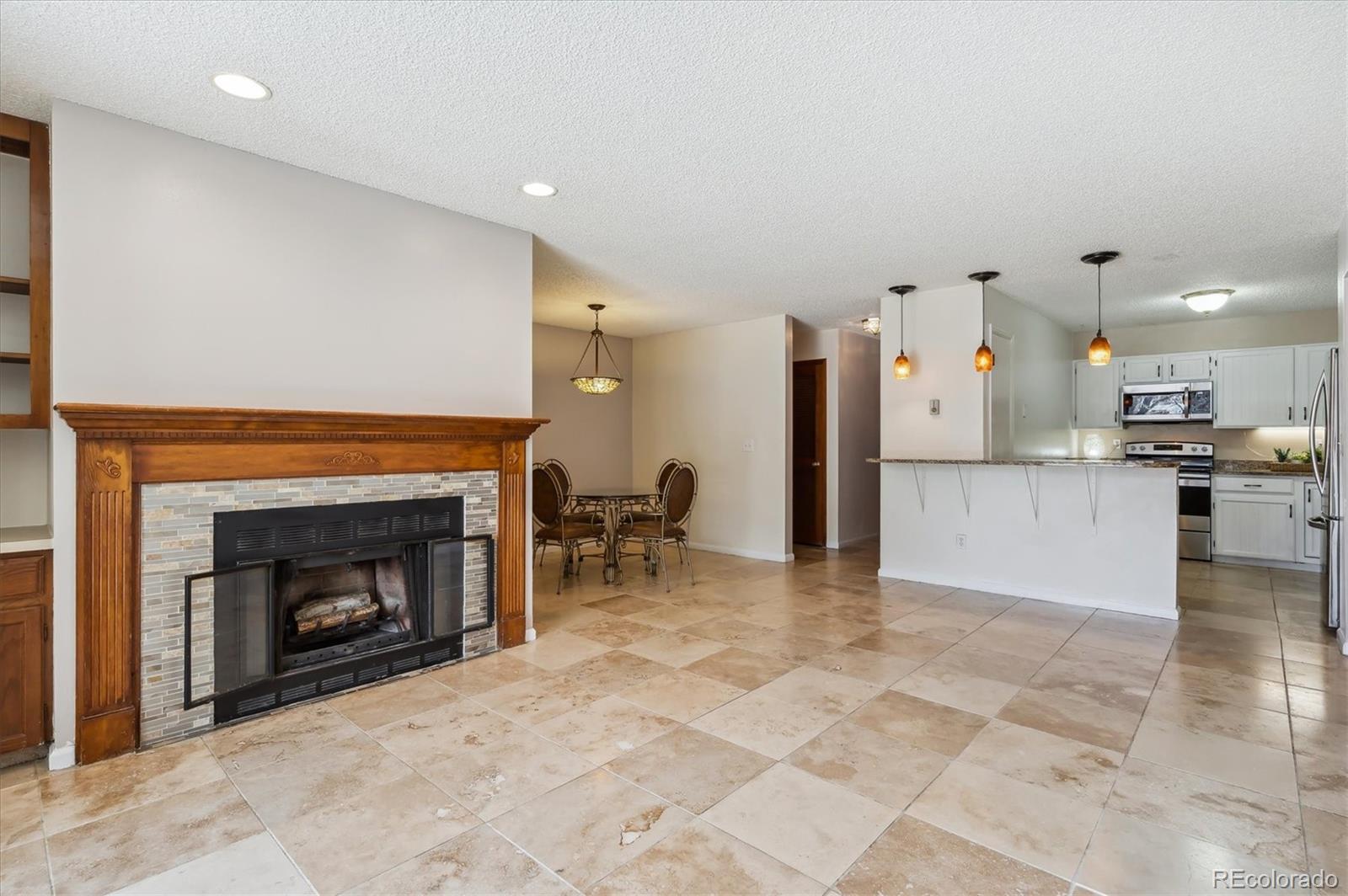 MLS Image #4 for 13950 e oxford place,aurora, Colorado