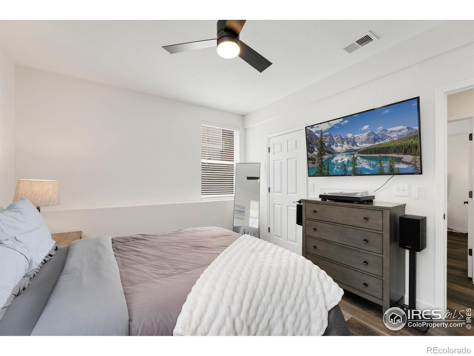 MLS Image #23 for 3945  landings drive,fort collins, Colorado
