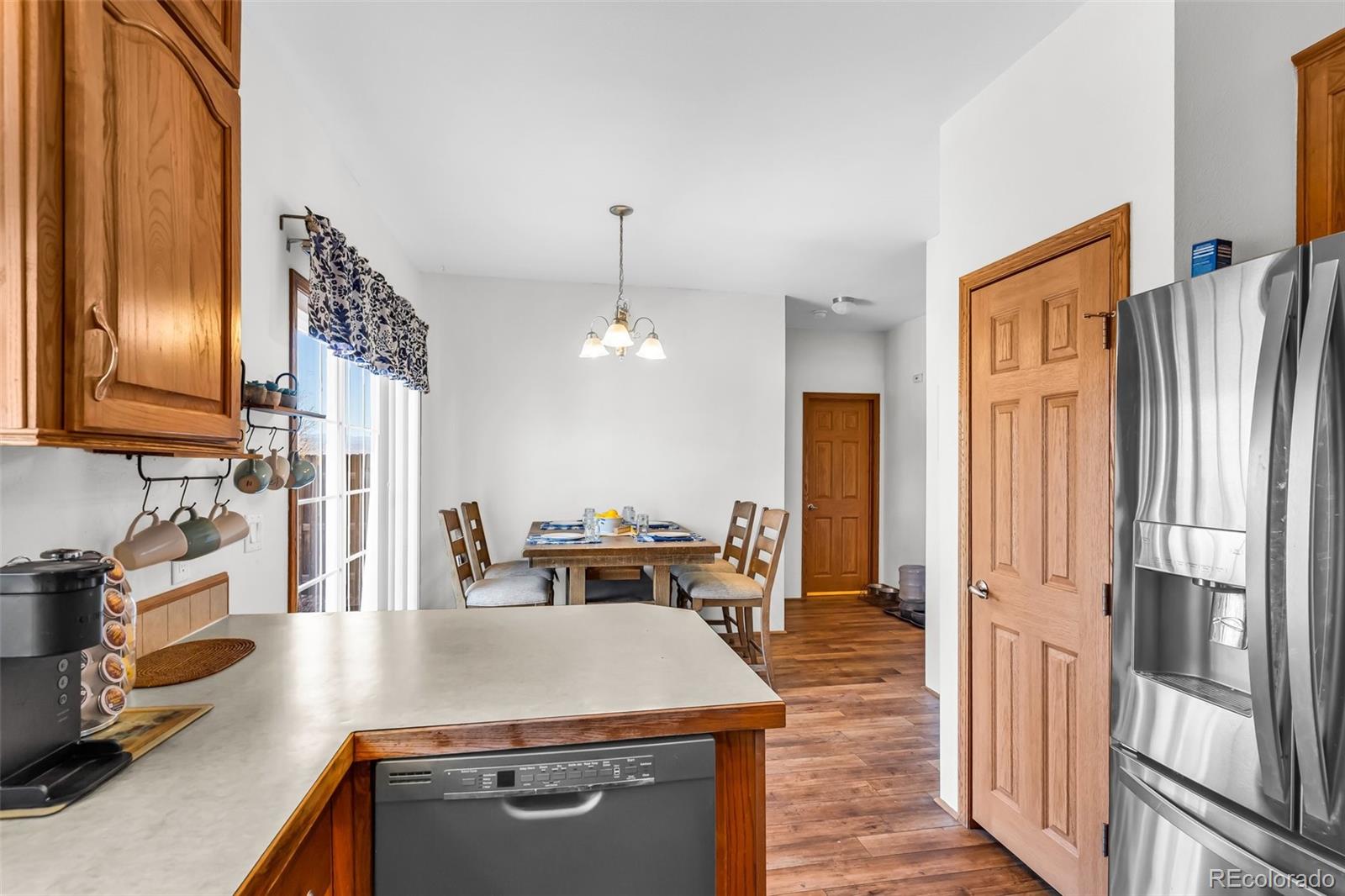MLS Image #11 for 311  bellows court,canon city, Colorado