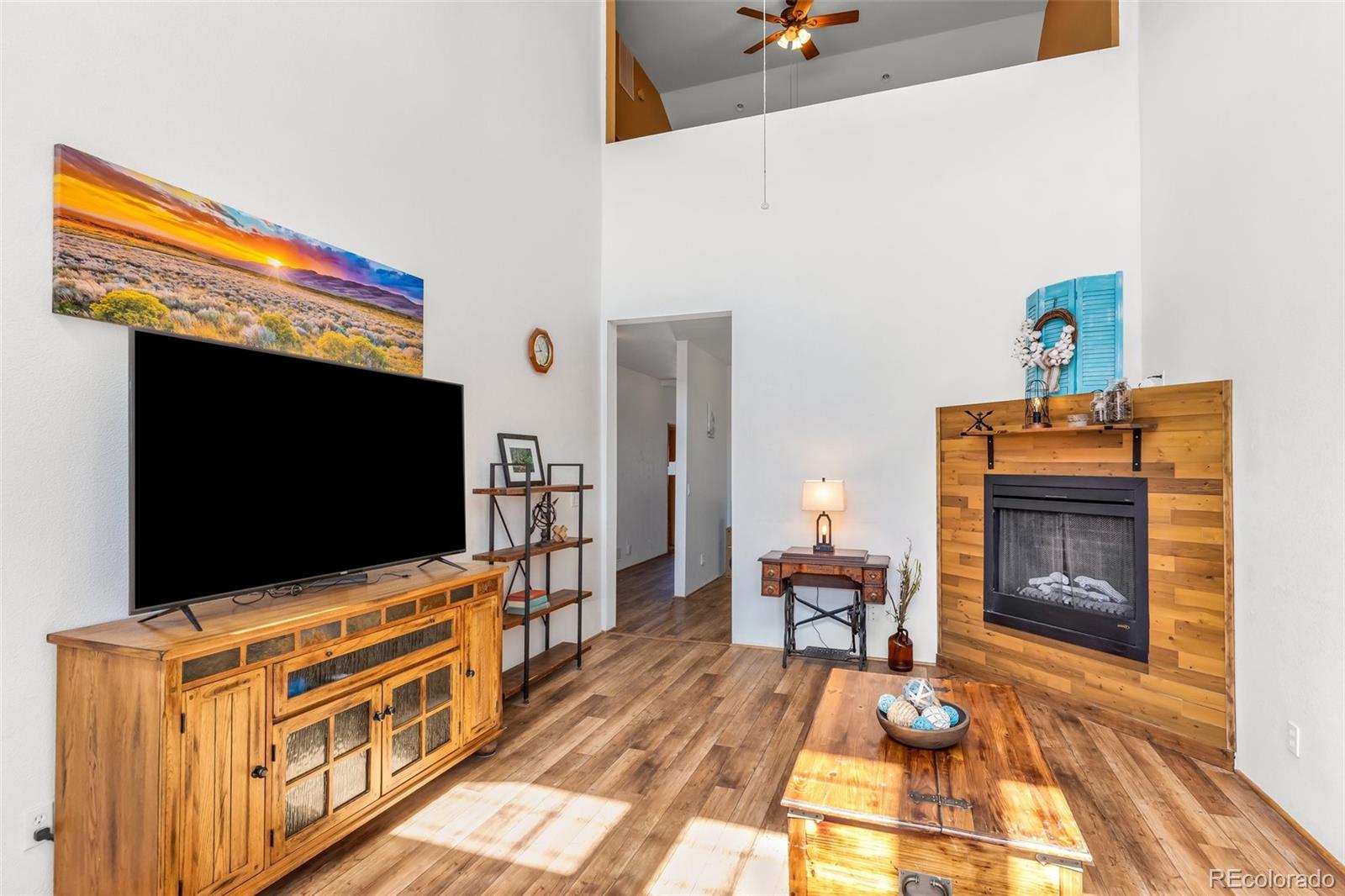 MLS Image #4 for 311  bellows court,canon city, Colorado