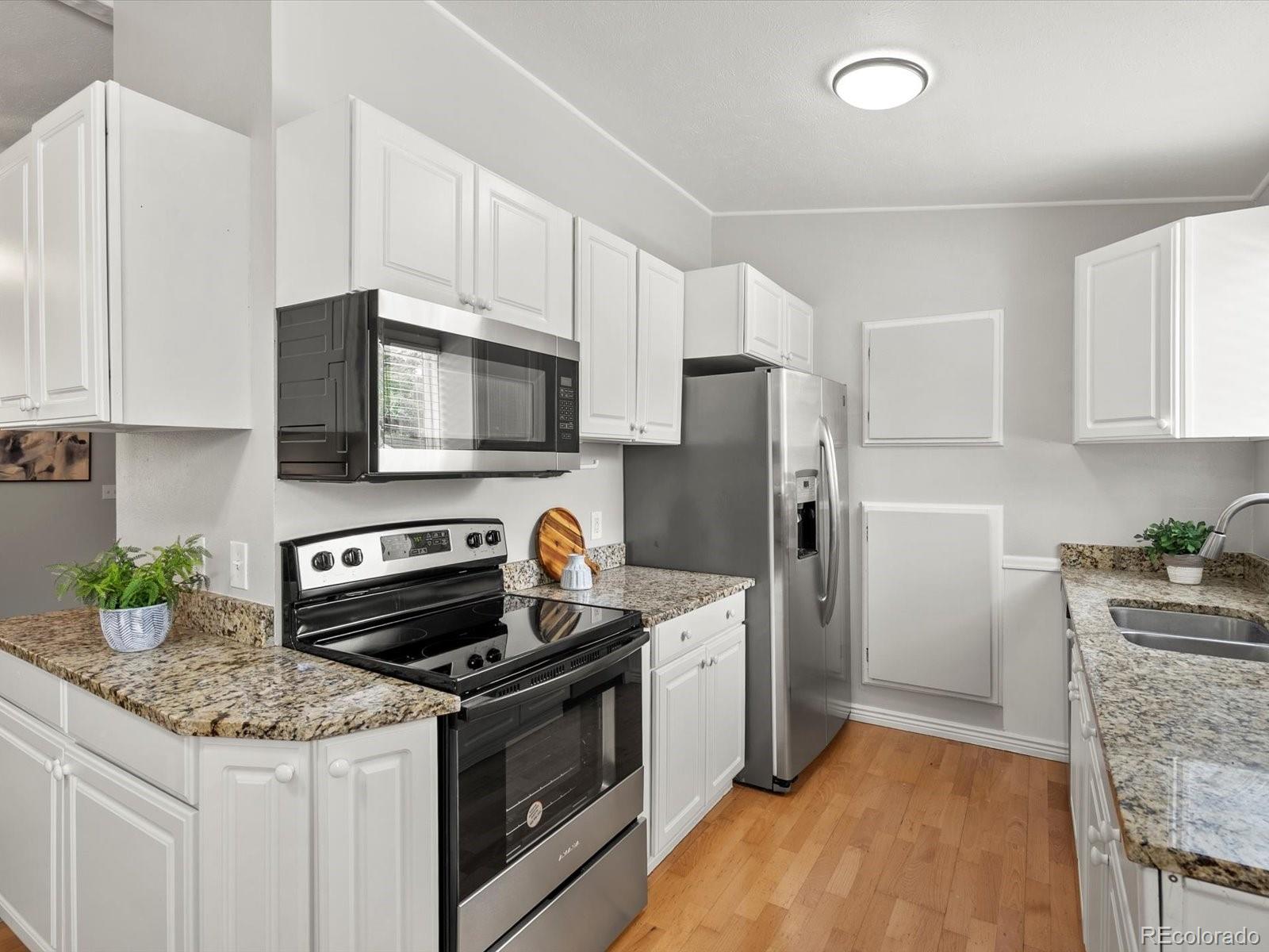 MLS Image #11 for 4858 s quintero circle,aurora, Colorado