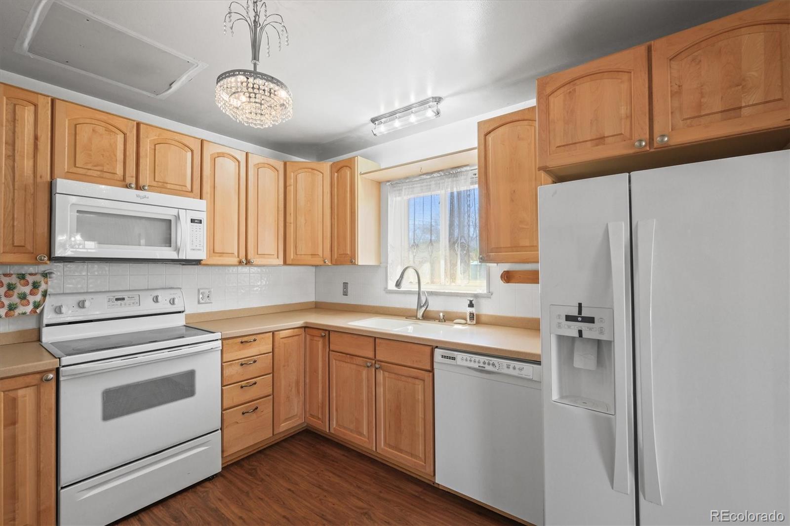 MLS Image #10 for 2562 s xavier street,denver, Colorado