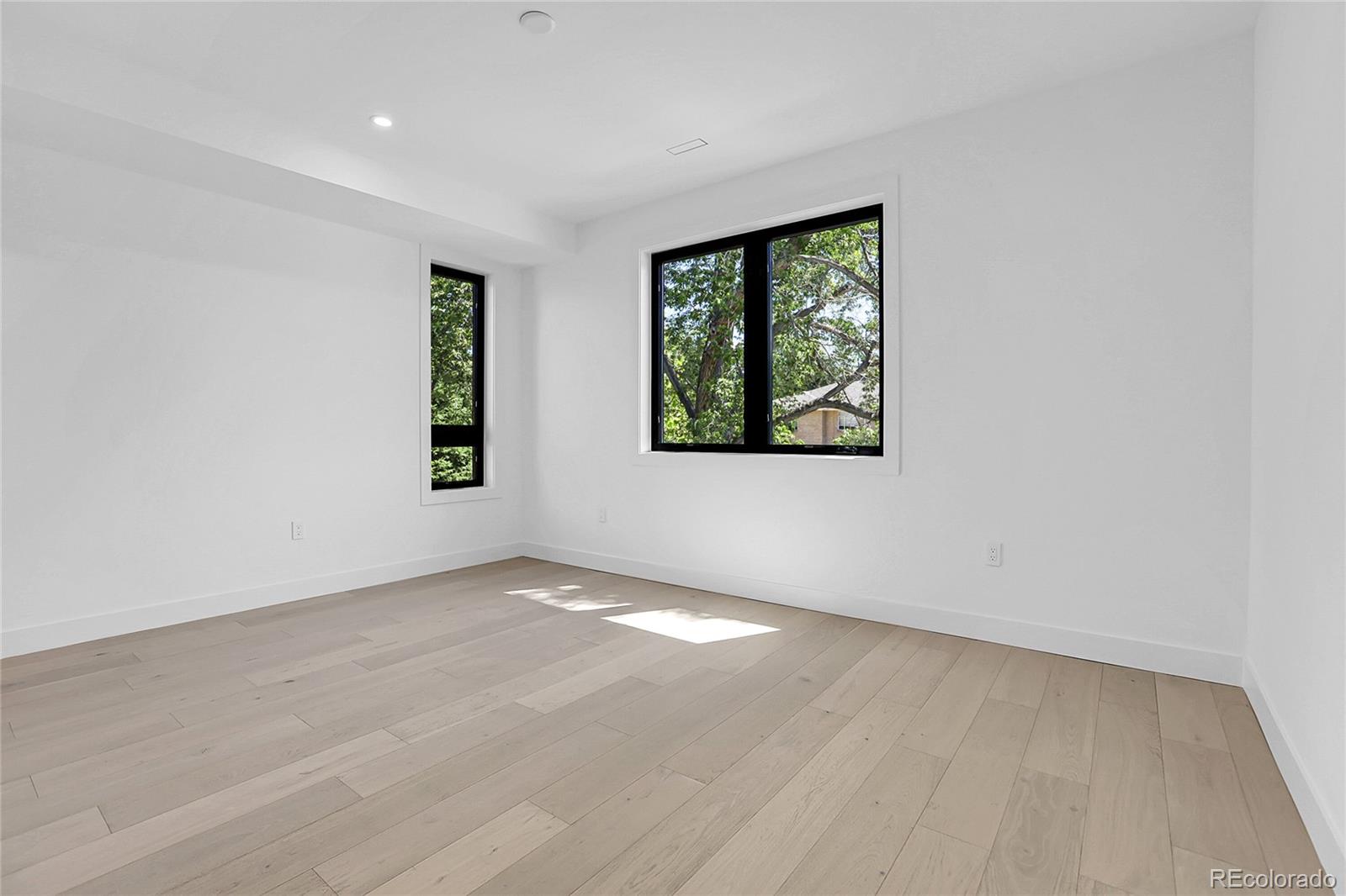 MLS Image #22 for 1491 s york street,denver, Colorado