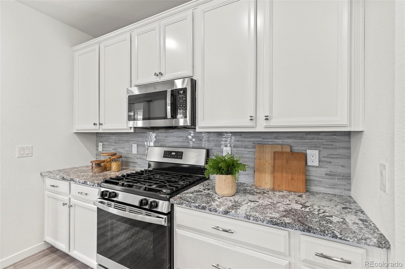 MLS Image #13 for 24447 e ada avenue,aurora, Colorado