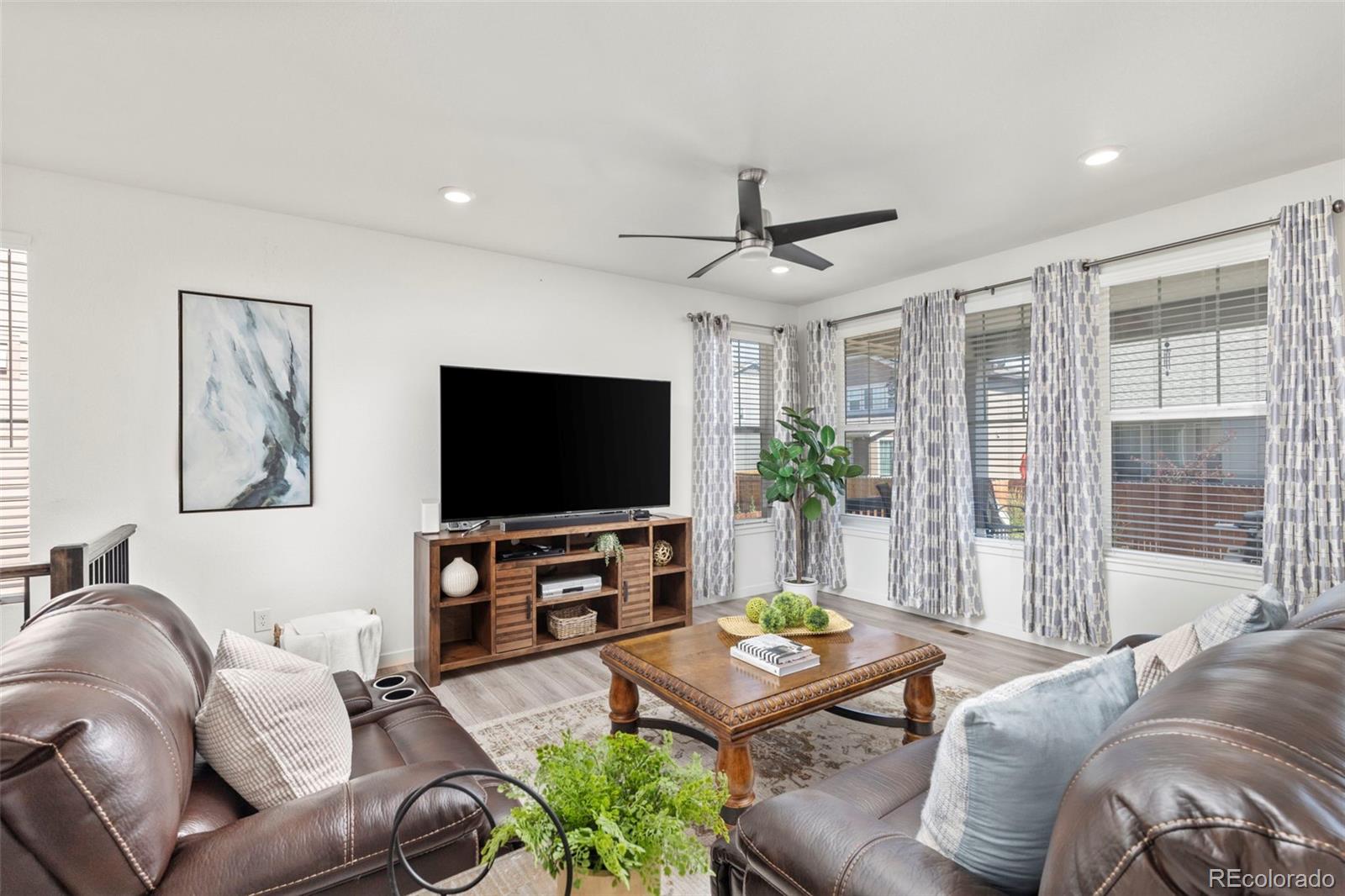MLS Image #8 for 24447 e ada avenue,aurora, Colorado