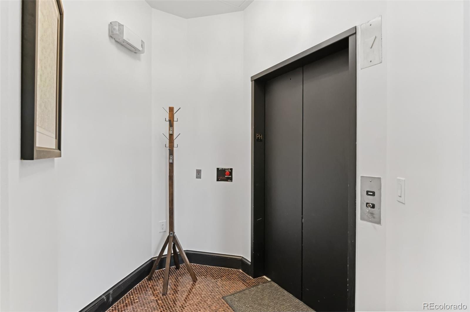 MLS Image #39 for 975 n lincoln street 15b,denver, Colorado