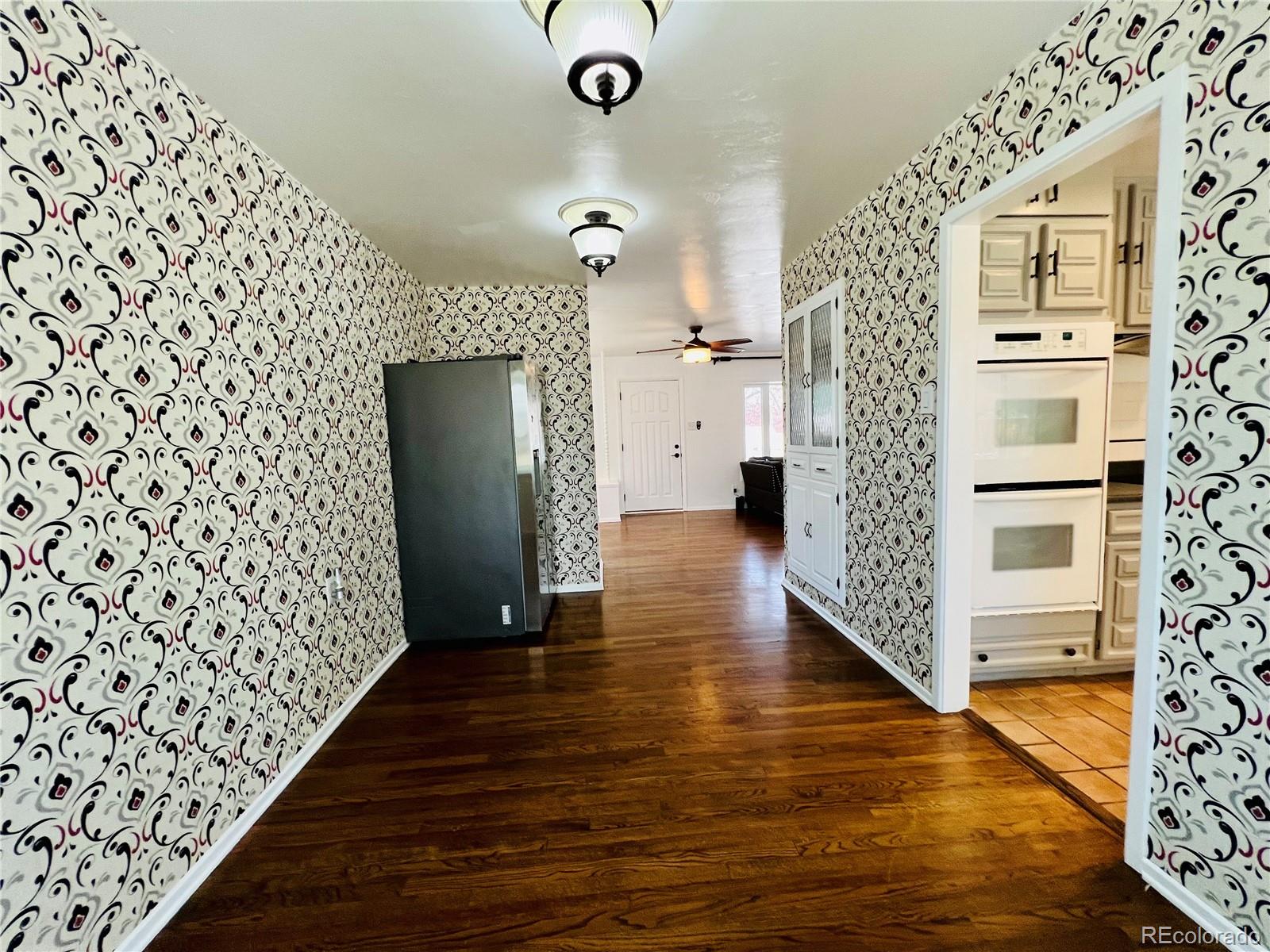 MLS Image #10 for 2964 s yates street,denver, Colorado