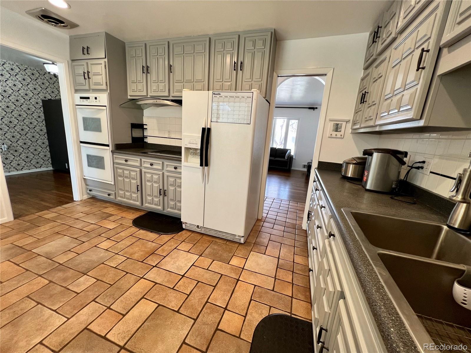 MLS Image #13 for 2964 s yates street,denver, Colorado