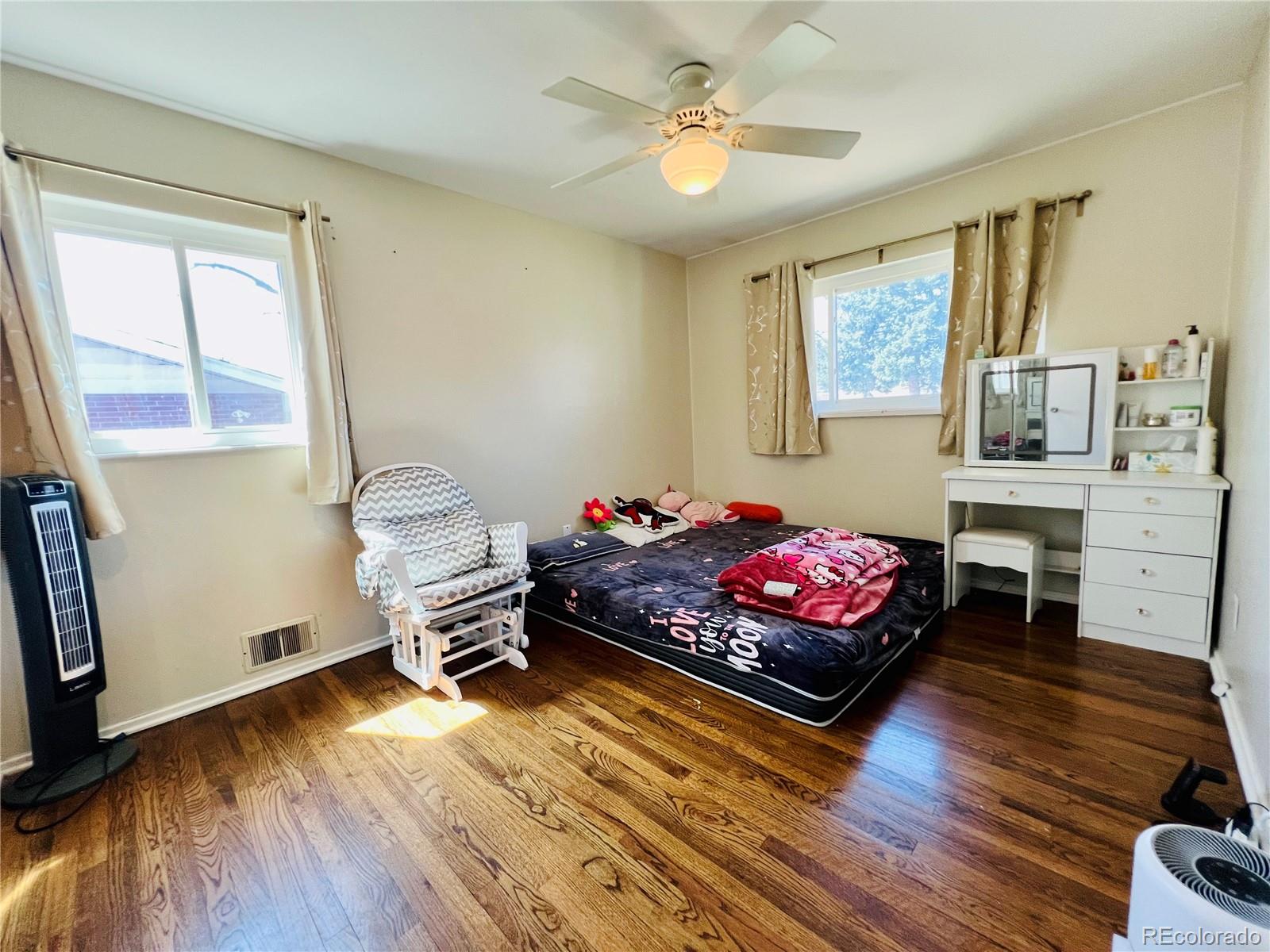 MLS Image #14 for 2964 s yates street,denver, Colorado