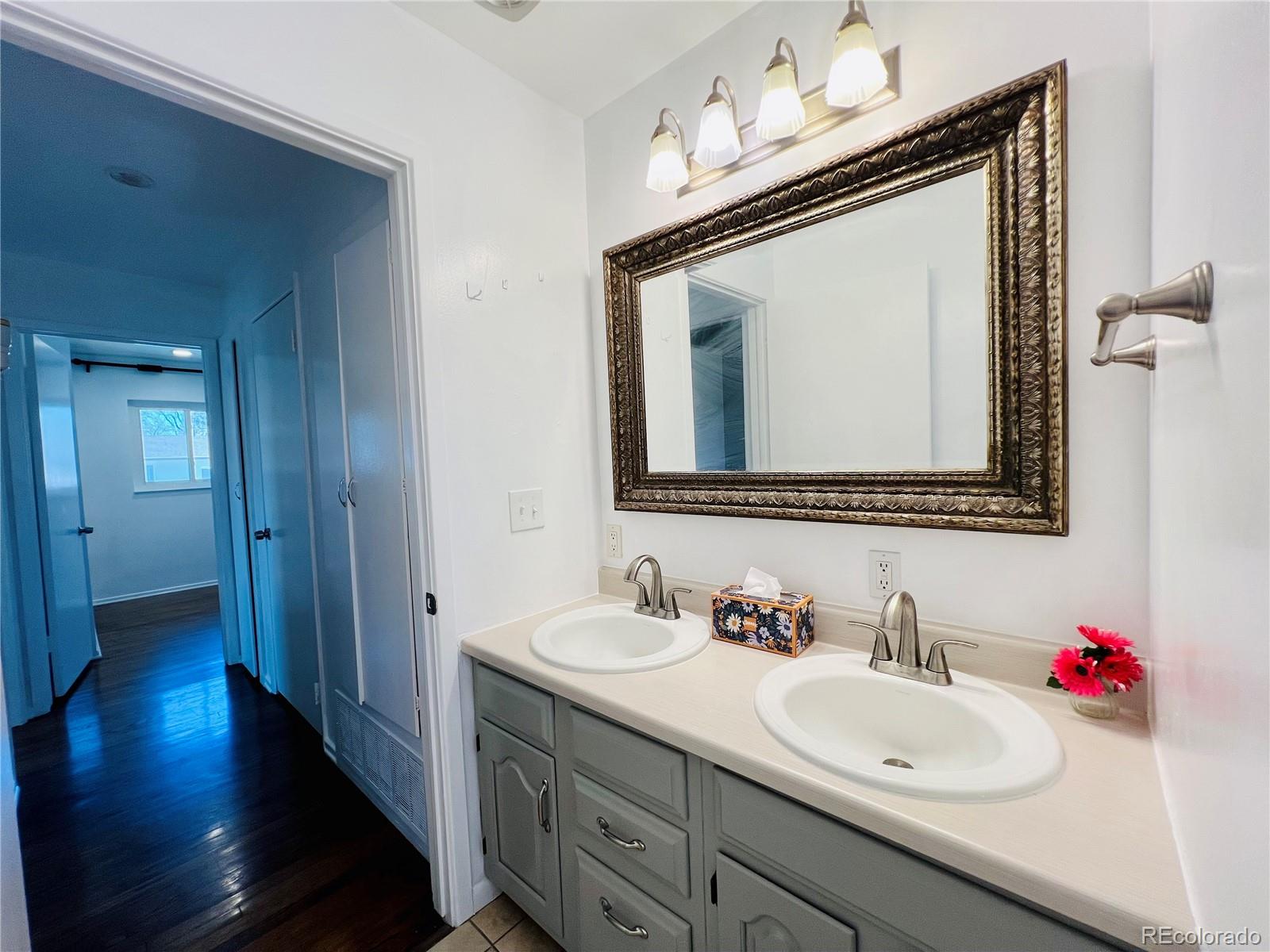 MLS Image #19 for 2964 s yates street,denver, Colorado