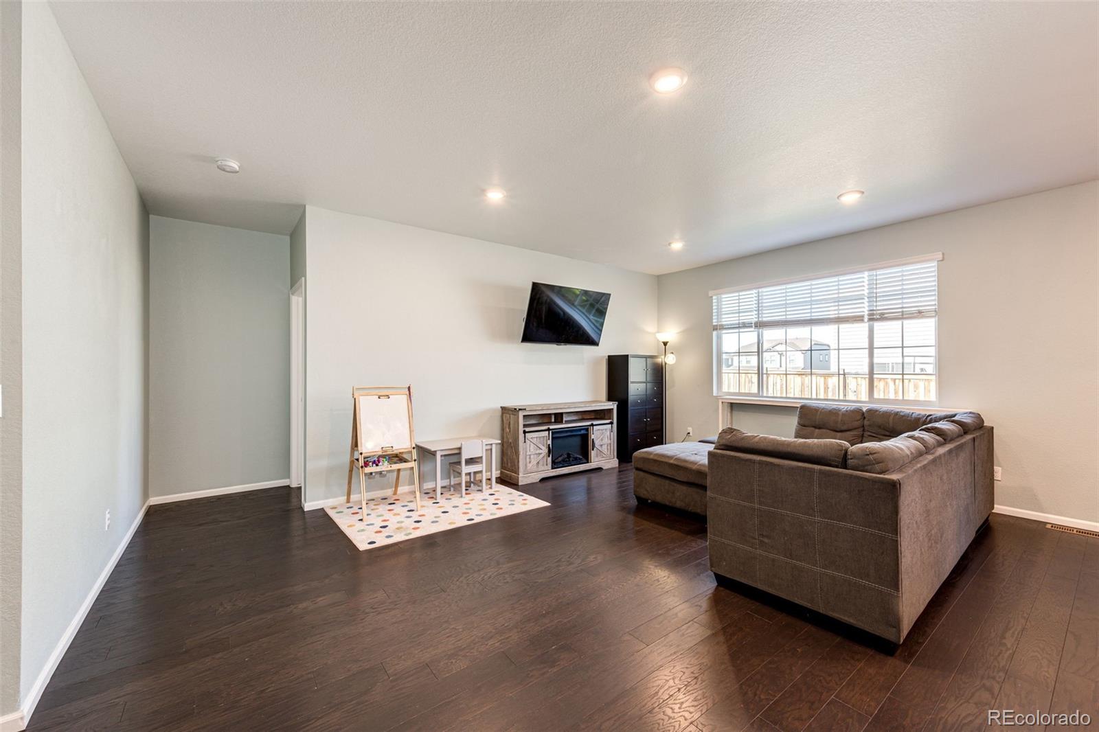 MLS Image #10 for 469 s olathe street,aurora, Colorado