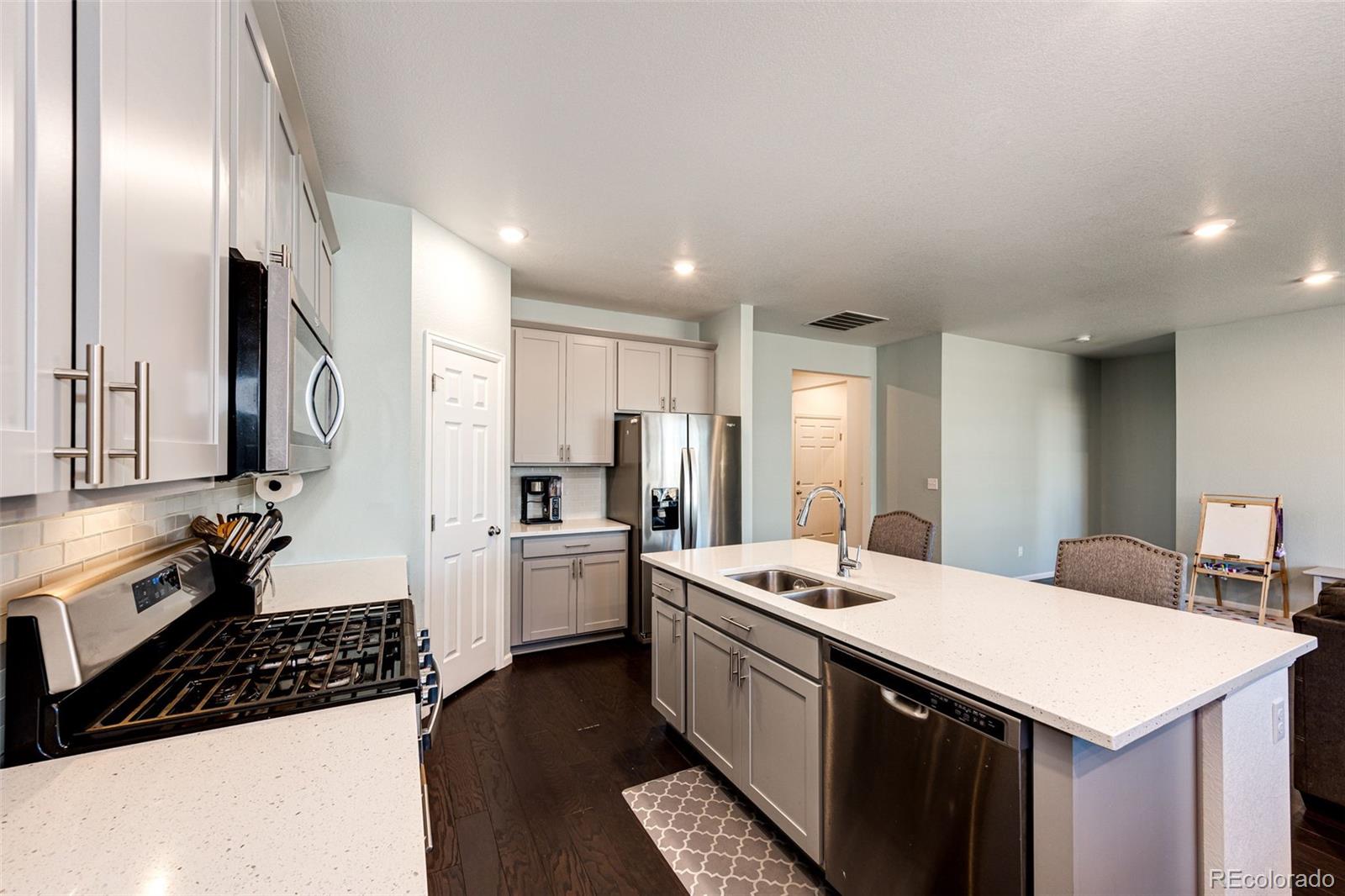 MLS Image #18 for 469 s olathe street,aurora, Colorado