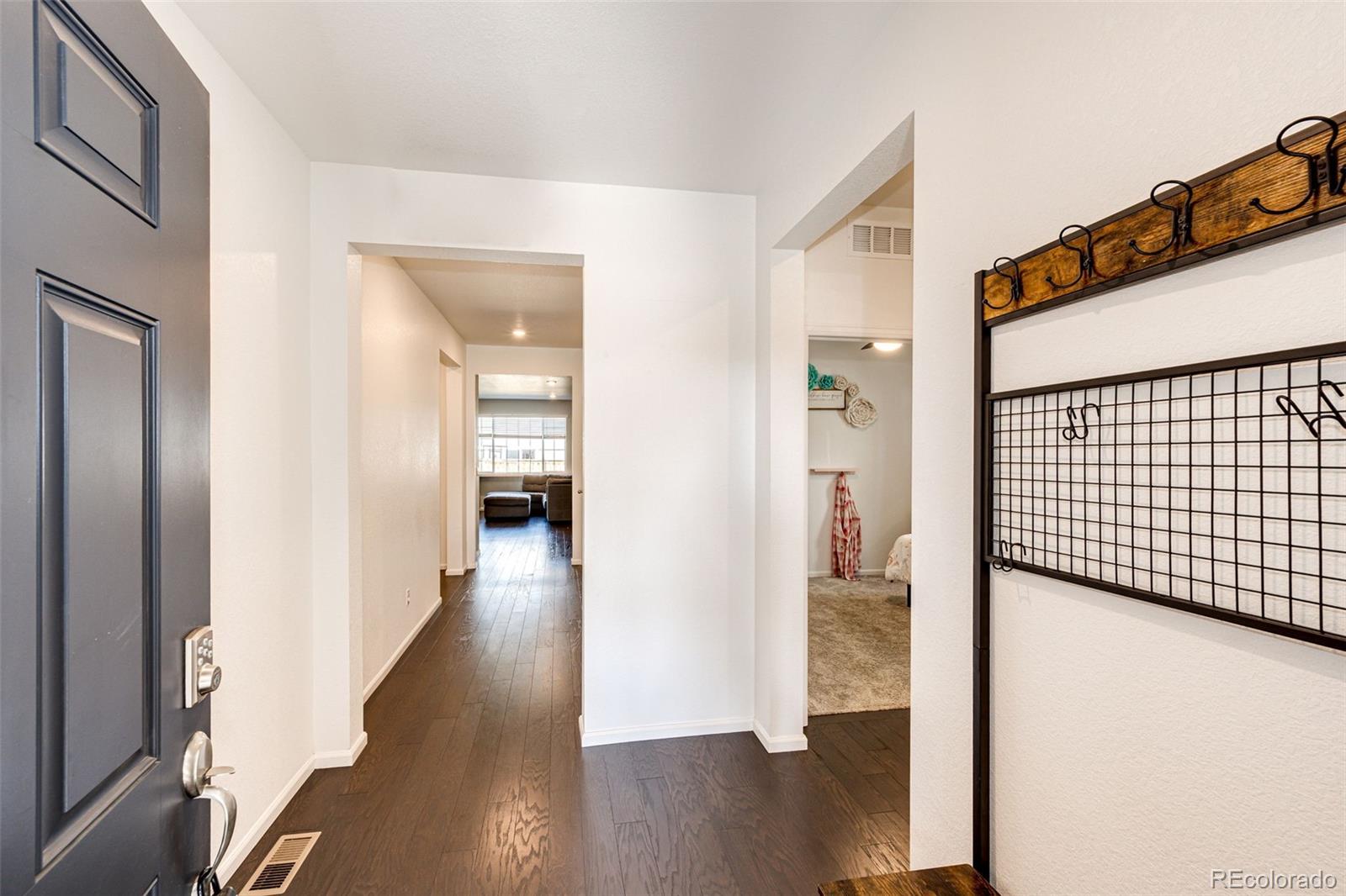 MLS Image #4 for 469 s olathe street,aurora, Colorado