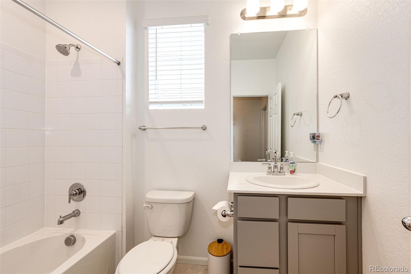 MLS Image #7 for 469 s olathe street,aurora, Colorado