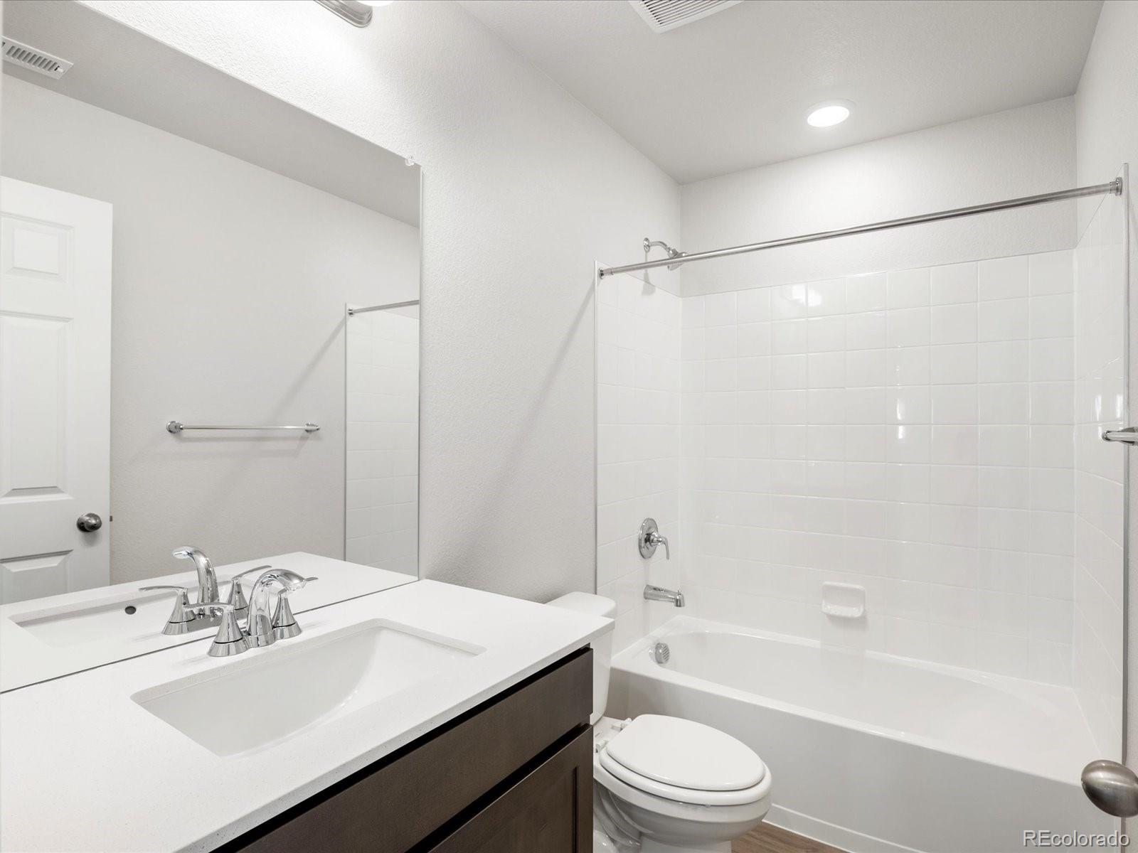 MLS Image #37 for 17437 e 89th way,commerce city, Colorado