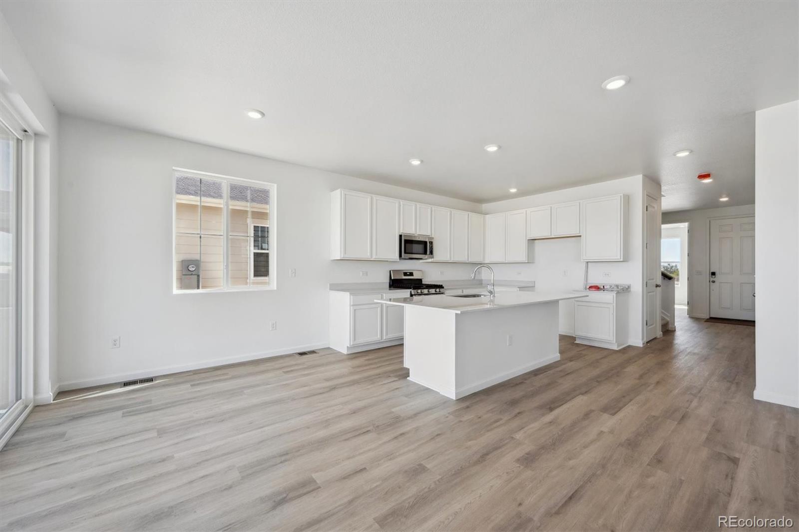 MLS Image #7 for 319 w owen avenue,keenesburg, Colorado