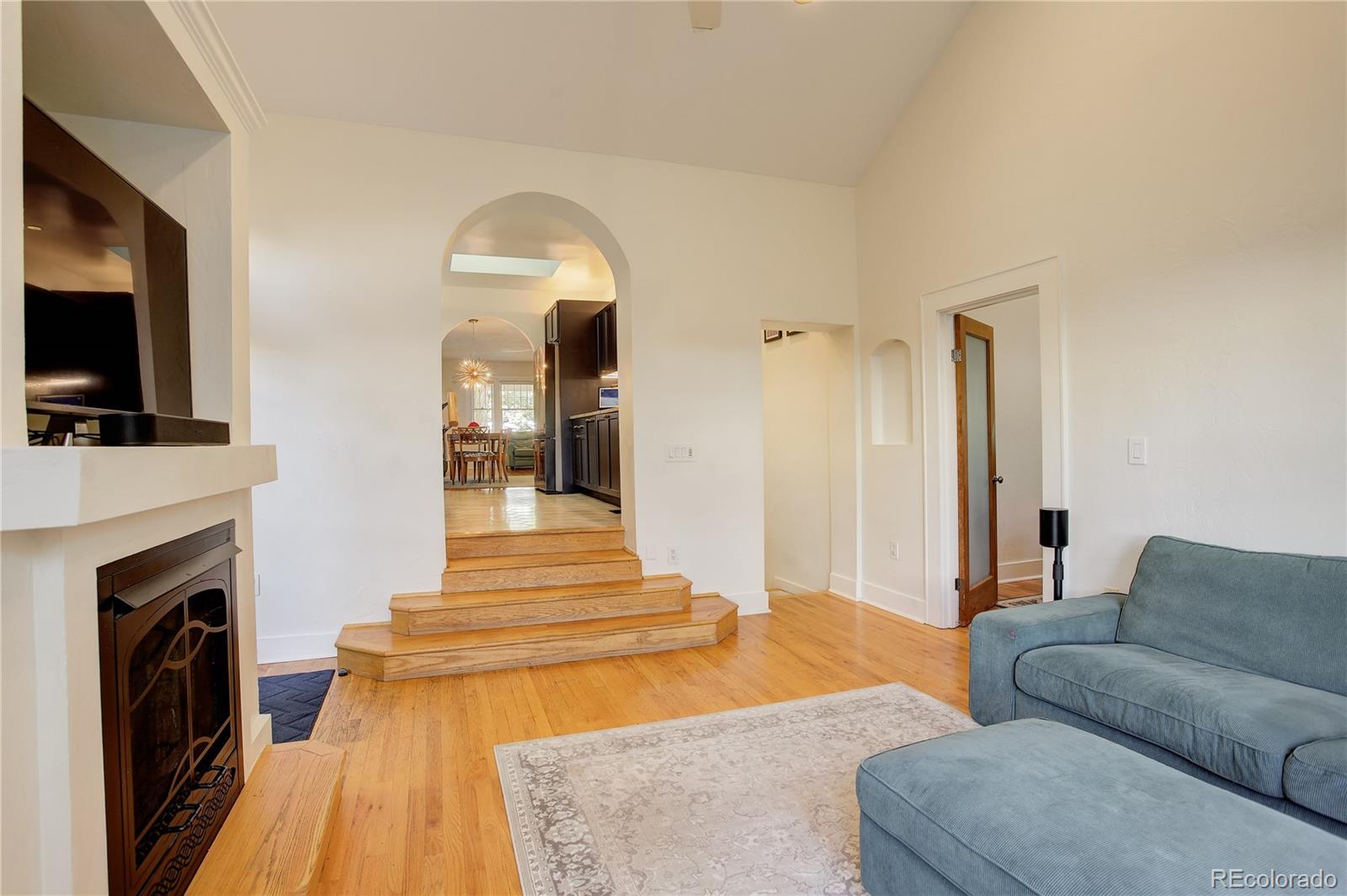 MLS Image #12 for 1866 s pennsylvania street,denver, Colorado