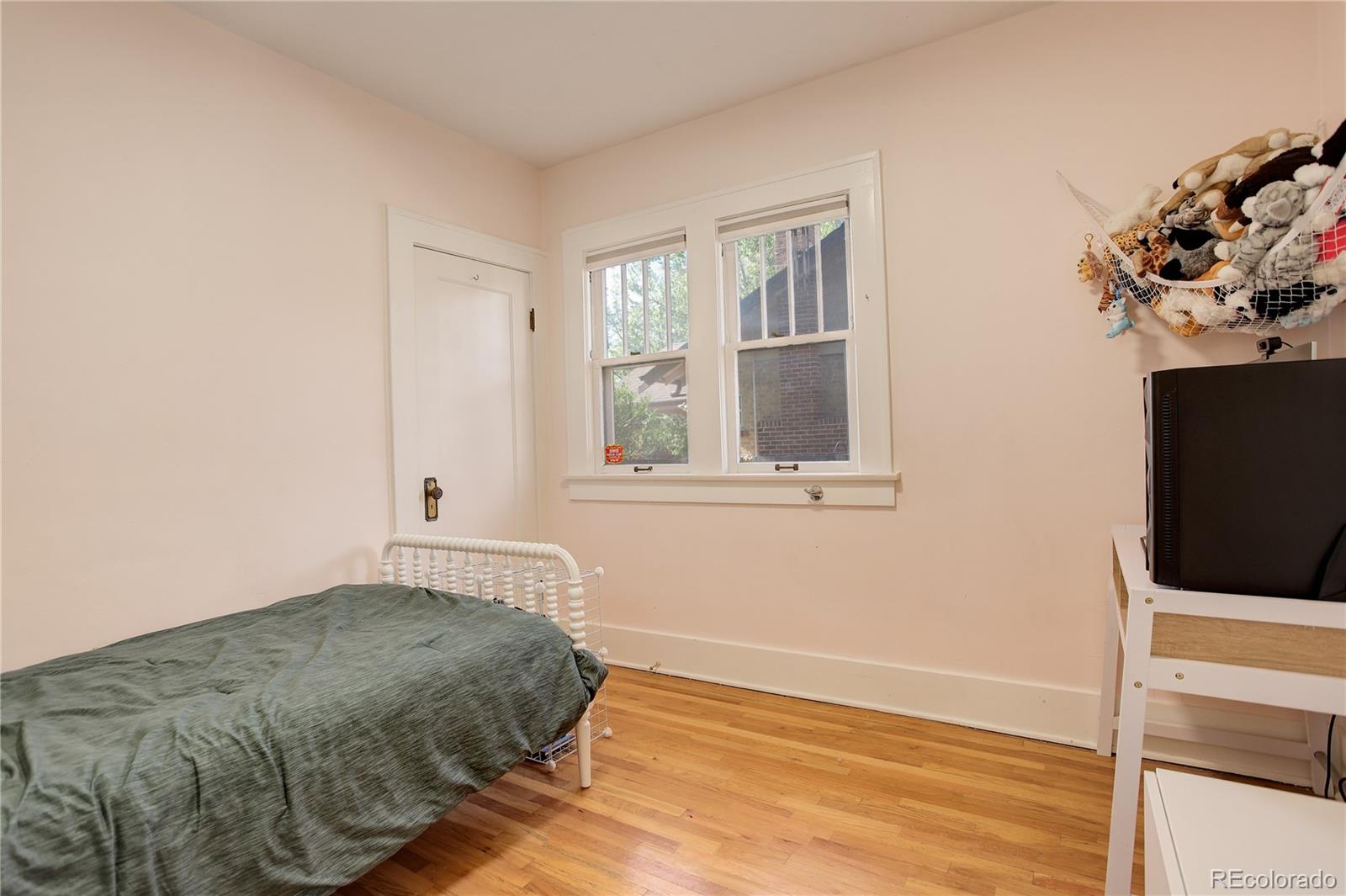 MLS Image #19 for 1866 s pennsylvania street,denver, Colorado