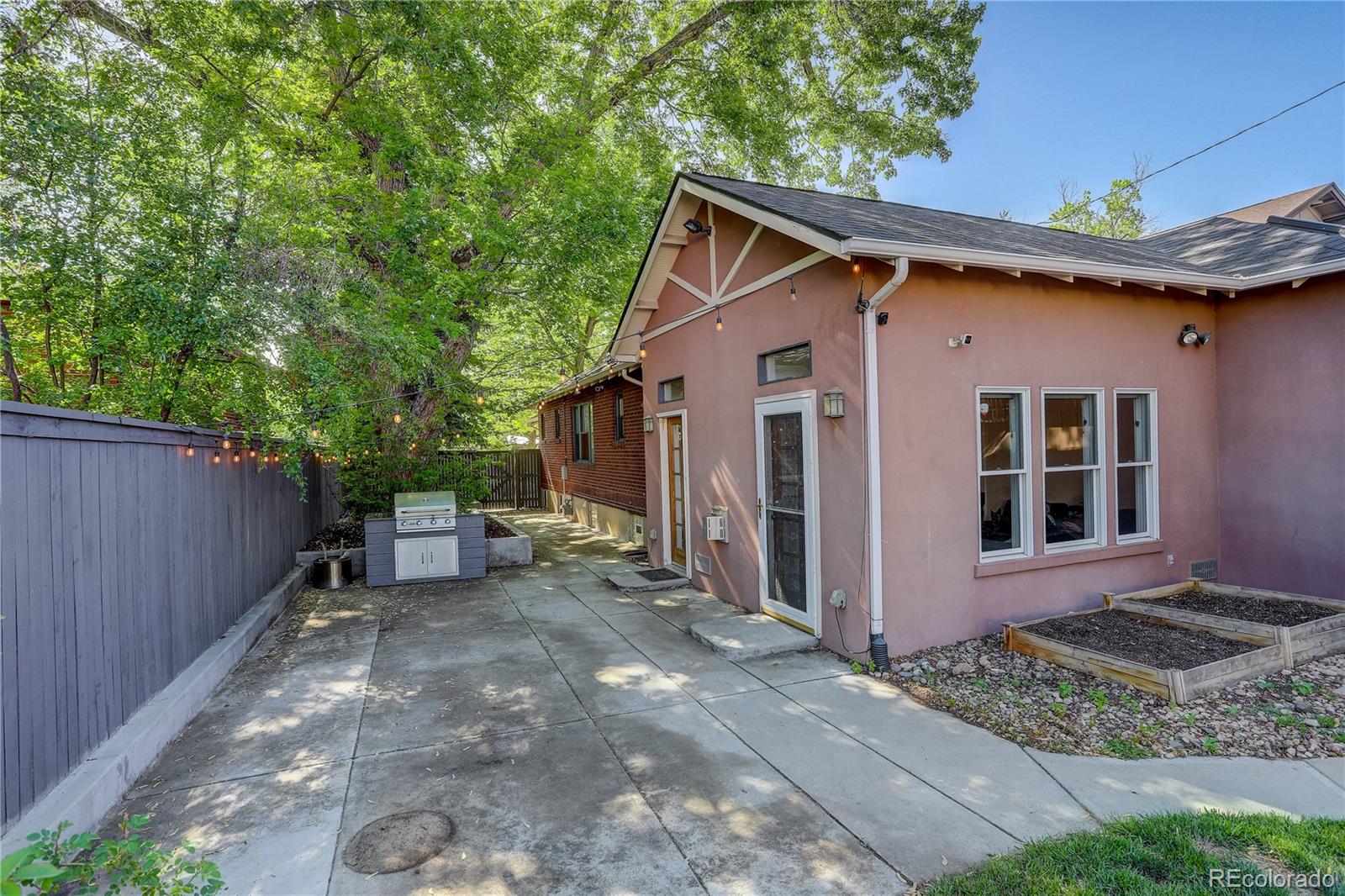 MLS Image #33 for 1866 s pennsylvania street,denver, Colorado