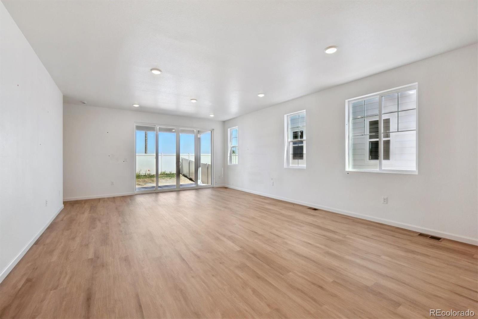 MLS Image #6 for 321 w owen avenue,keenesburg, Colorado