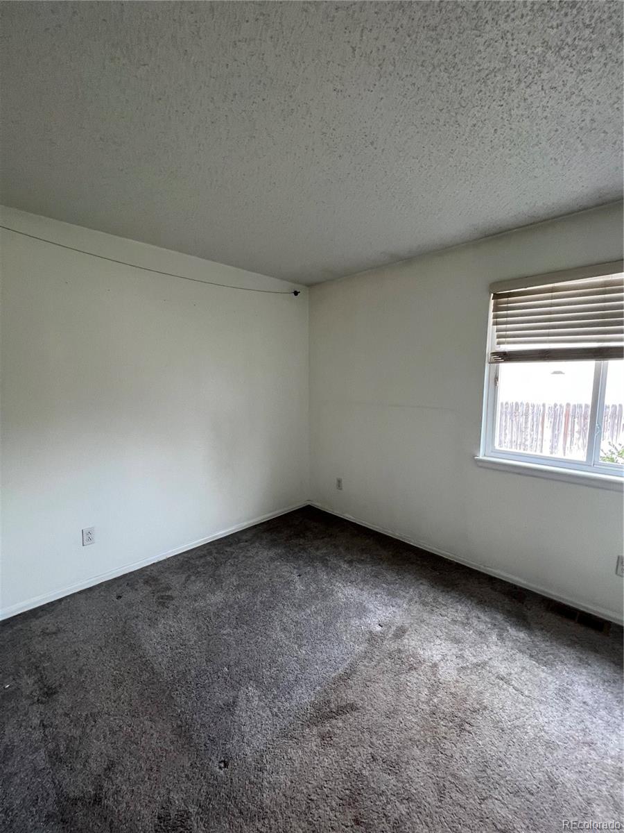 MLS Image #11 for 2242 s uravan street,aurora, Colorado