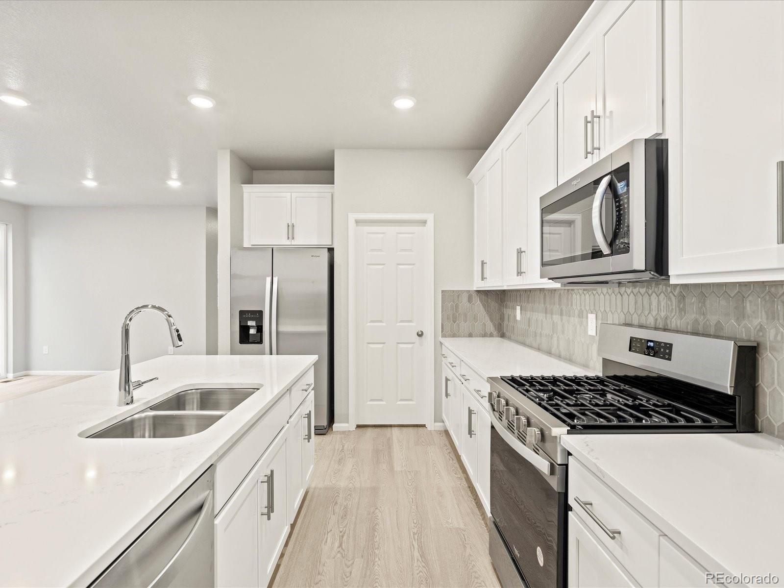 MLS Image #14 for 245  mayfly lane,berthoud, Colorado