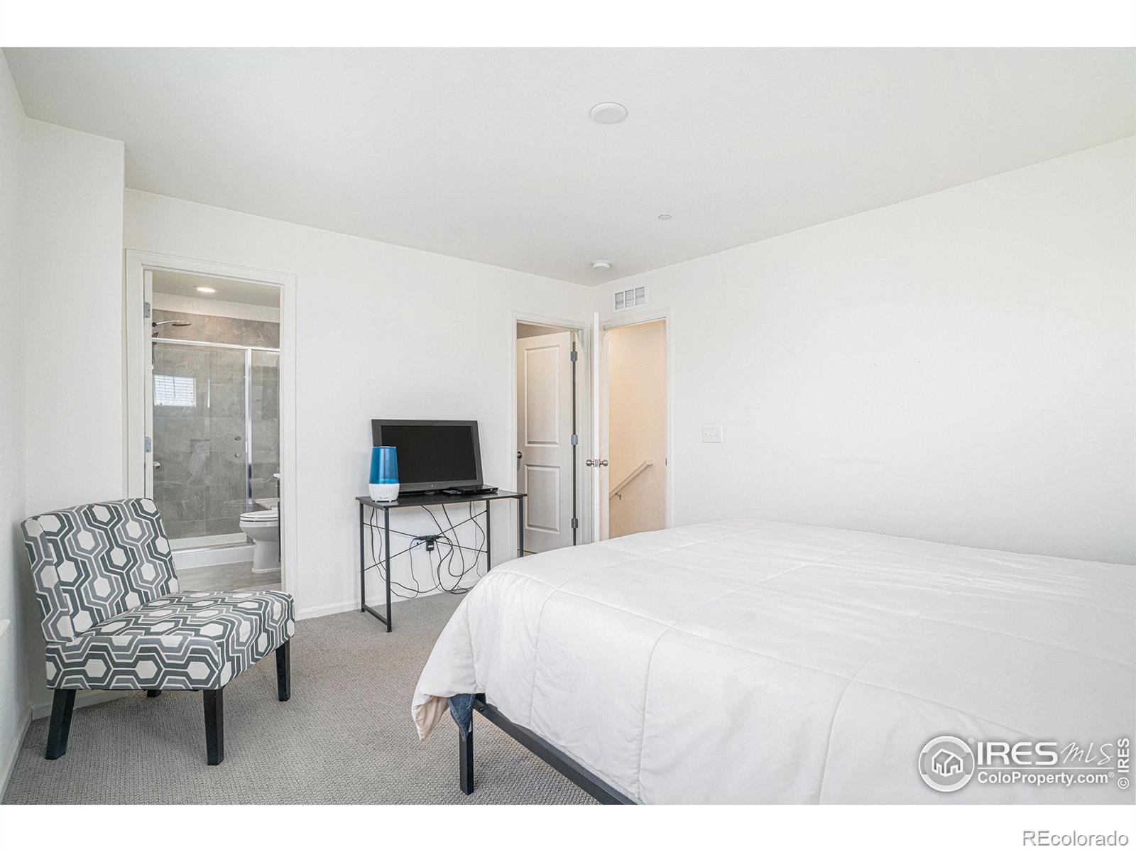 MLS Image #14 for 350  zeppelin way,fort collins, Colorado