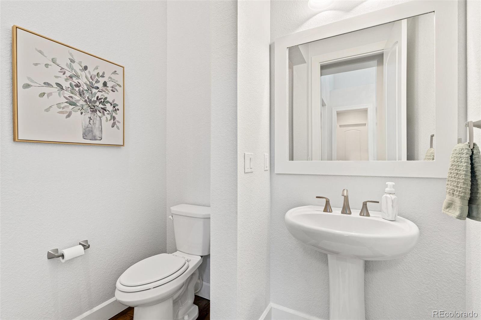 MLS Image #19 for 5943 s olive circle,centennial, Colorado