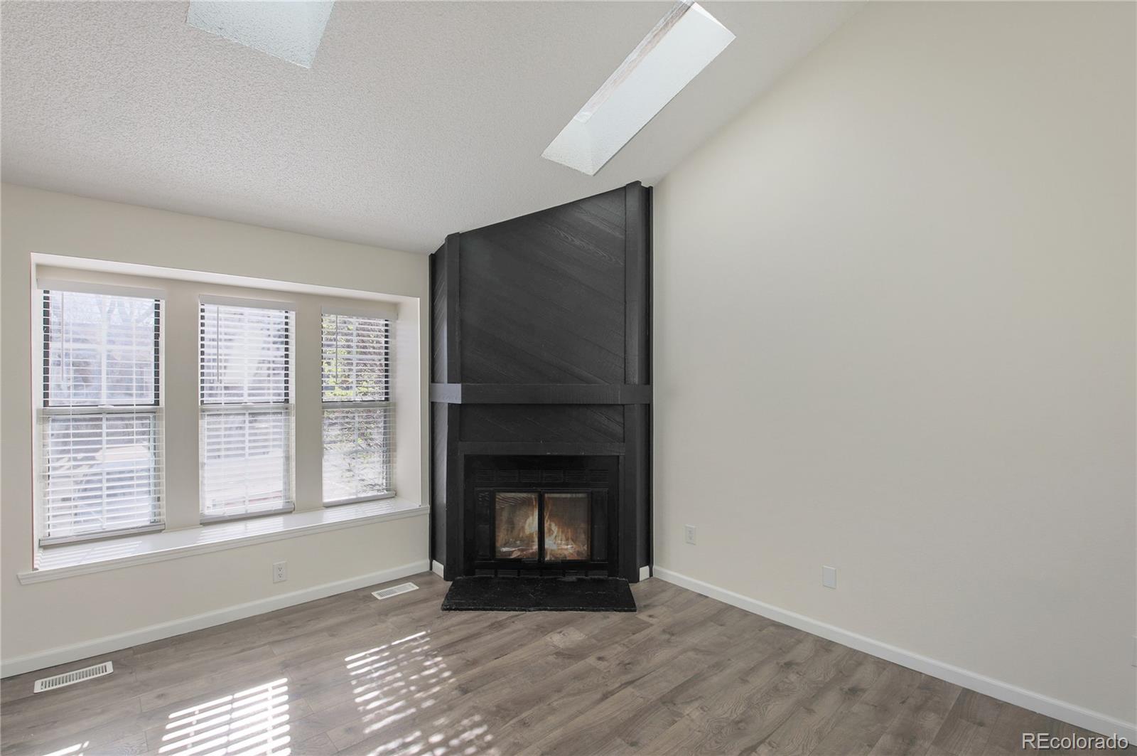MLS Image #12 for 17325 e rice circle,aurora, Colorado